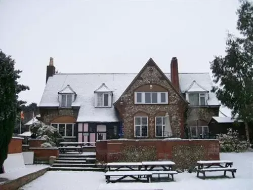 Property building, Winter in The William IV