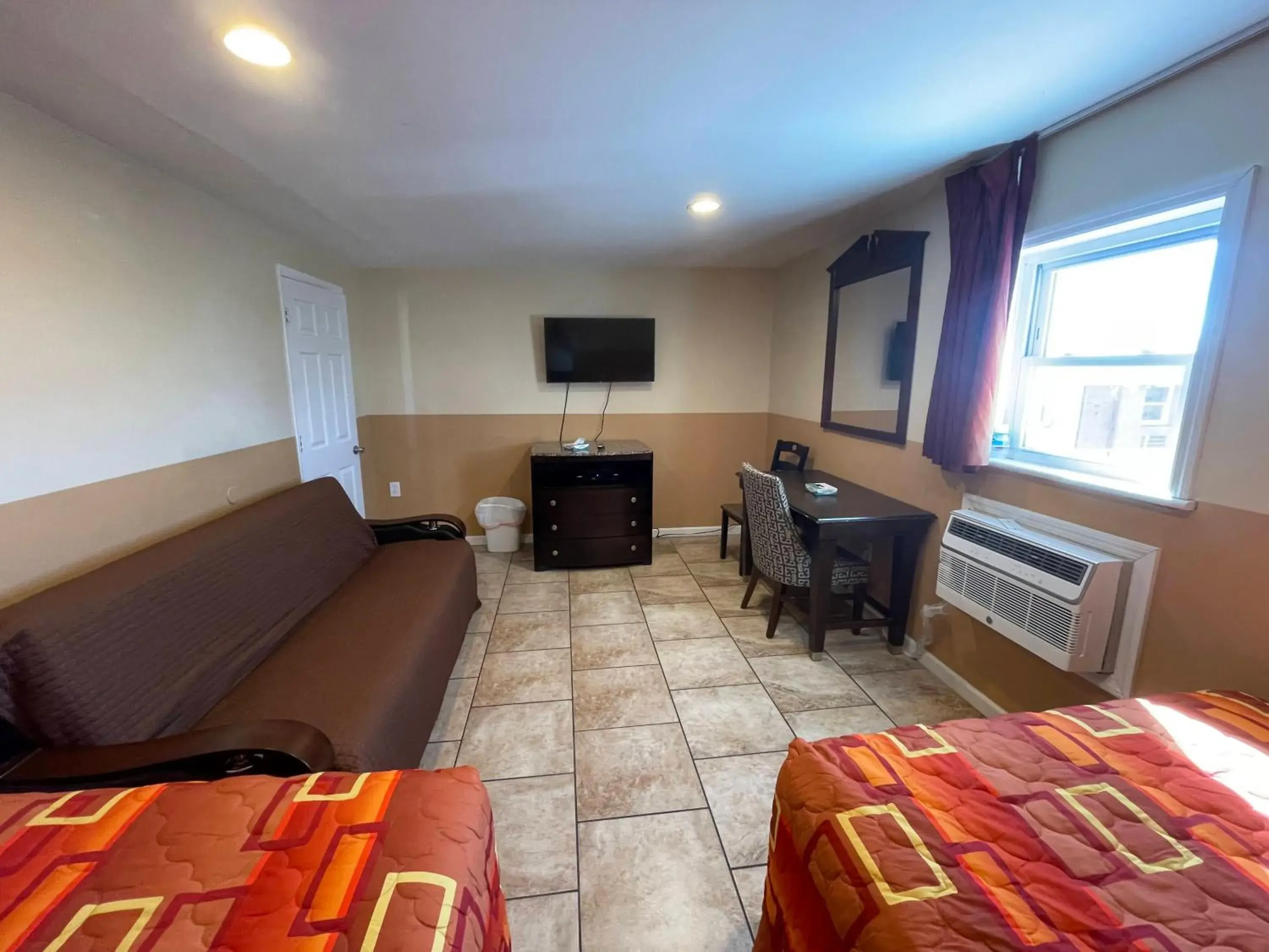 Three-Bedroom Apartment in Anchor Motel Three-Bedroom Apartment in Anchor Motel