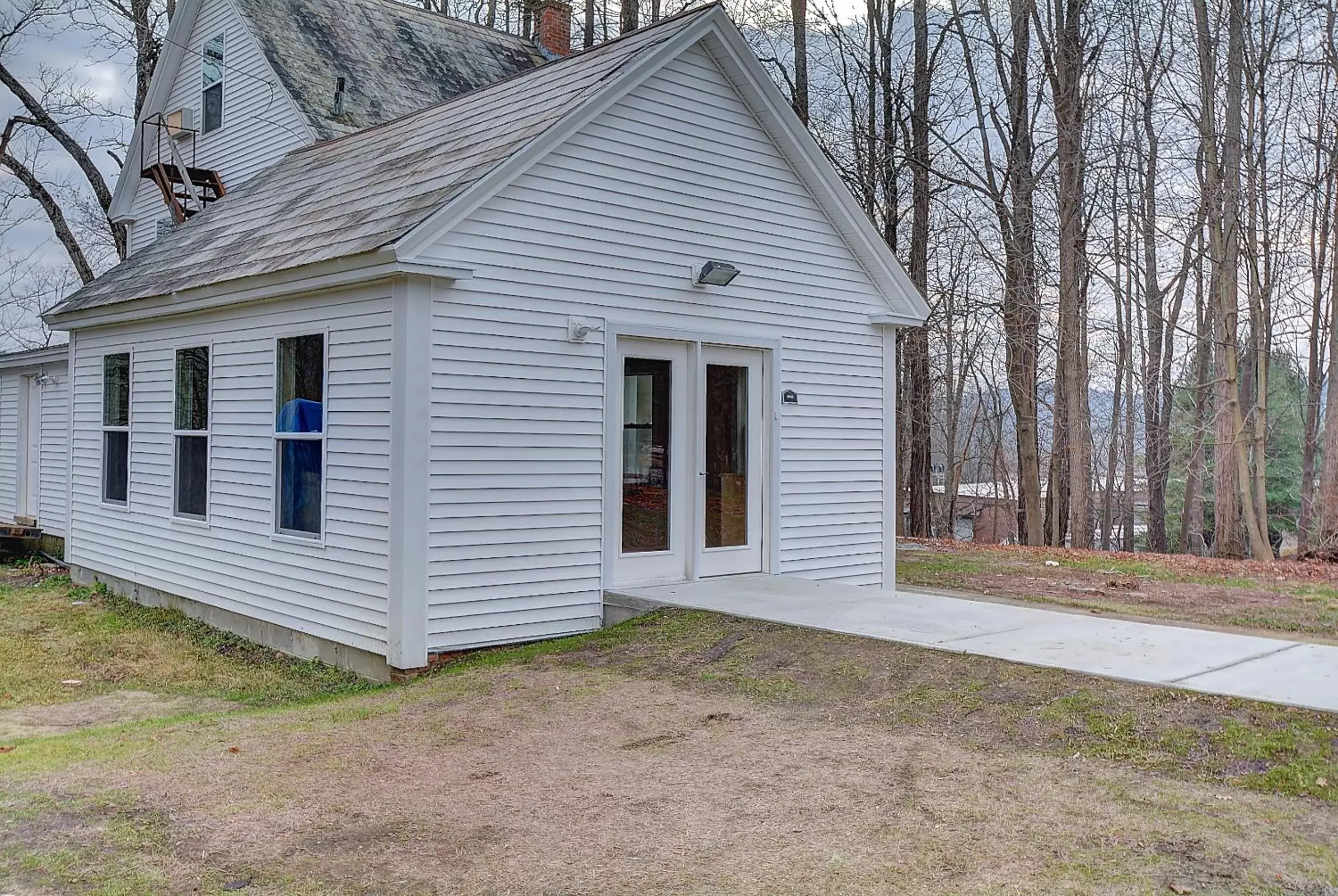 Lobby or reception in The Putney Inn Lobby or reception in The Putney Inn