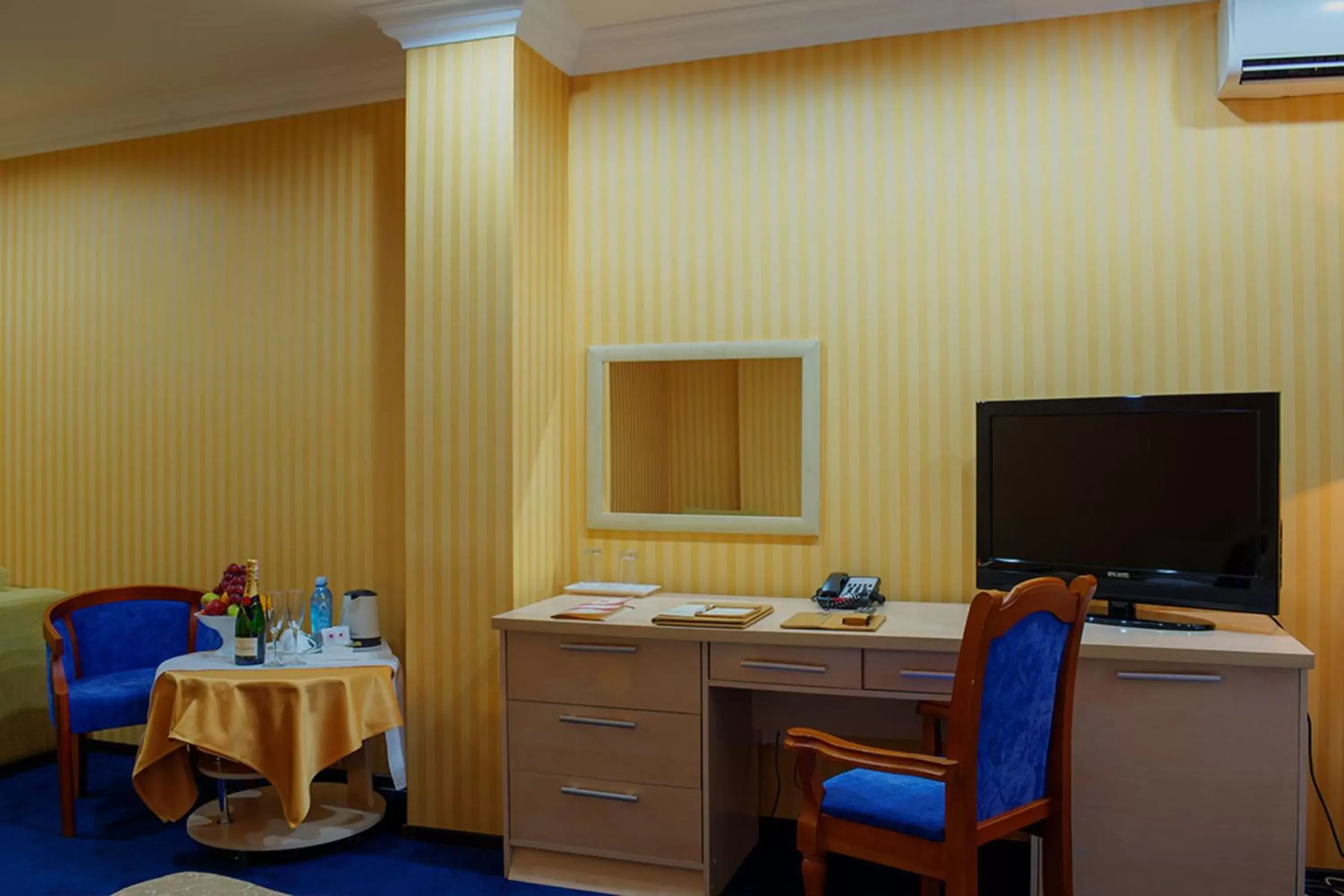 TV and multimedia, TV/Entertainment Center in King Hotel Astana