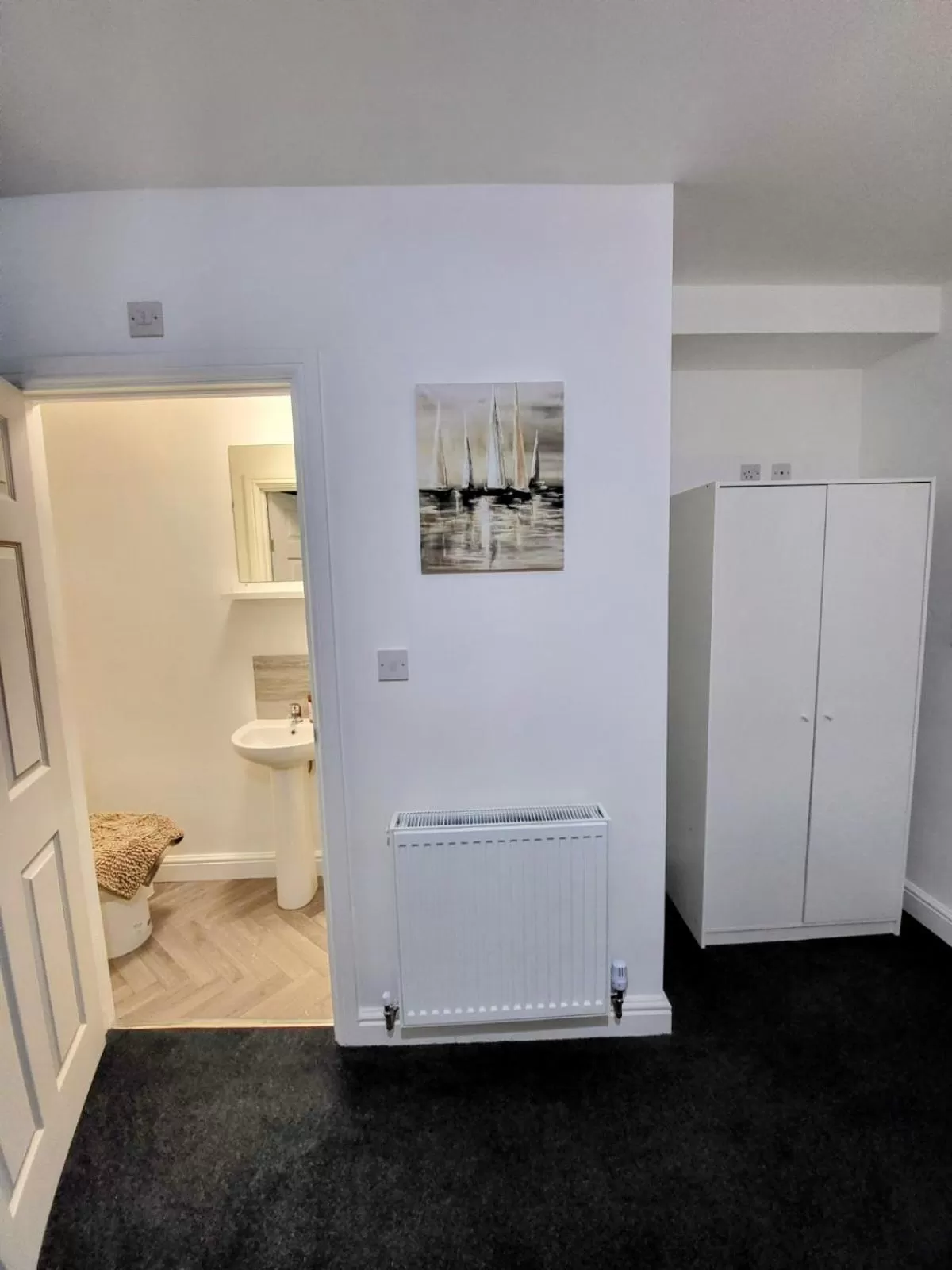 Bathroom in Easy Living Nottingham - Burns Street