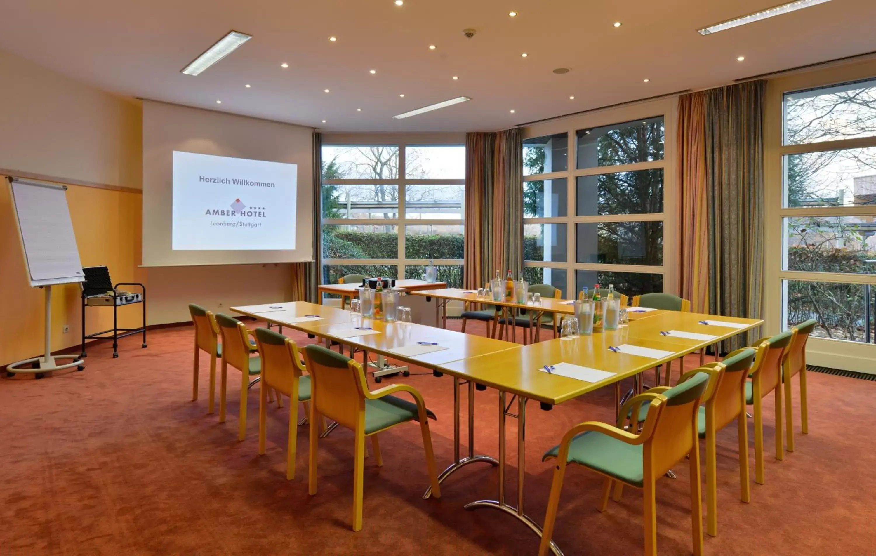 Meeting/conference room in PLAZA INN Leonberg