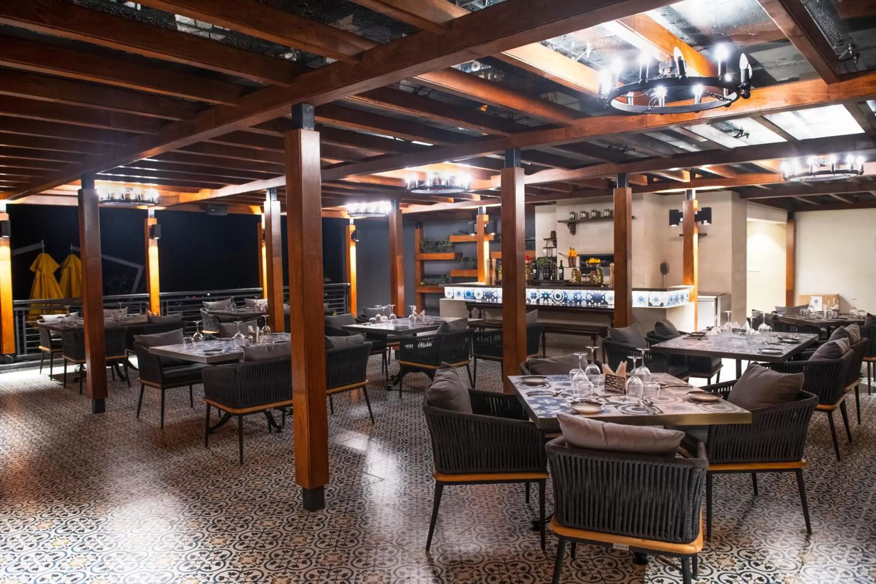 Restaurant/Places to Eat in Radisson Blu Resort Dharamshala Restaurant/Places to Eat in Radisson Blu Resort Dharamshala