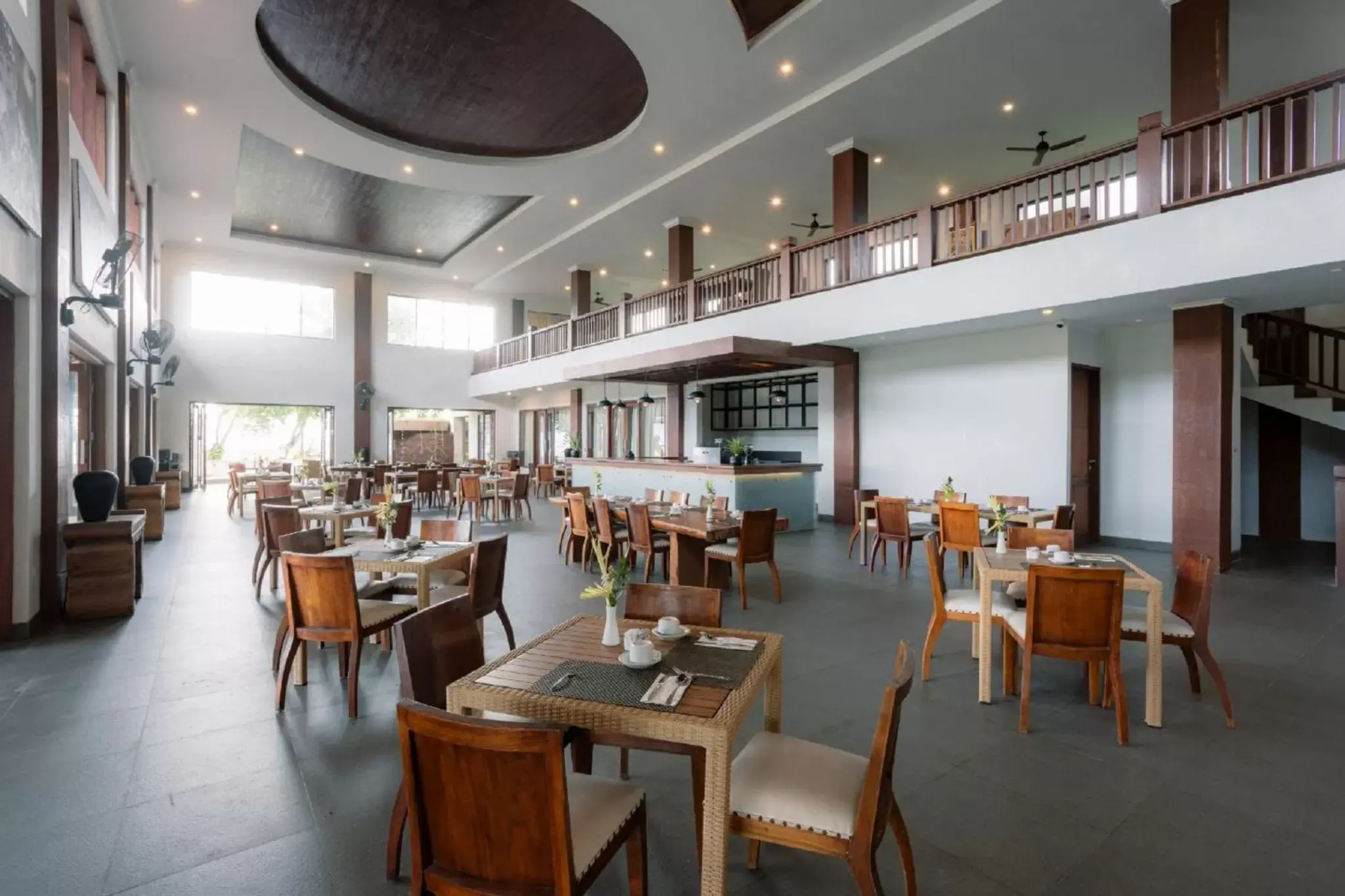 Property building, Restaurant/Places to Eat in Ombak Sunset