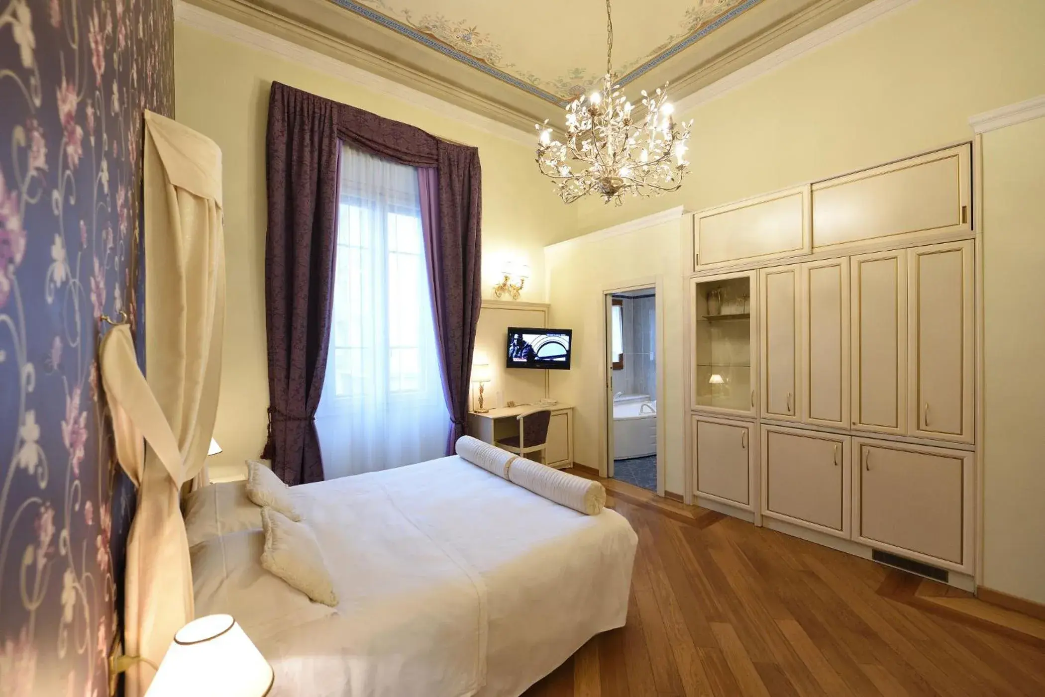 Bedroom, Bed in Relais La Corte di Cloris