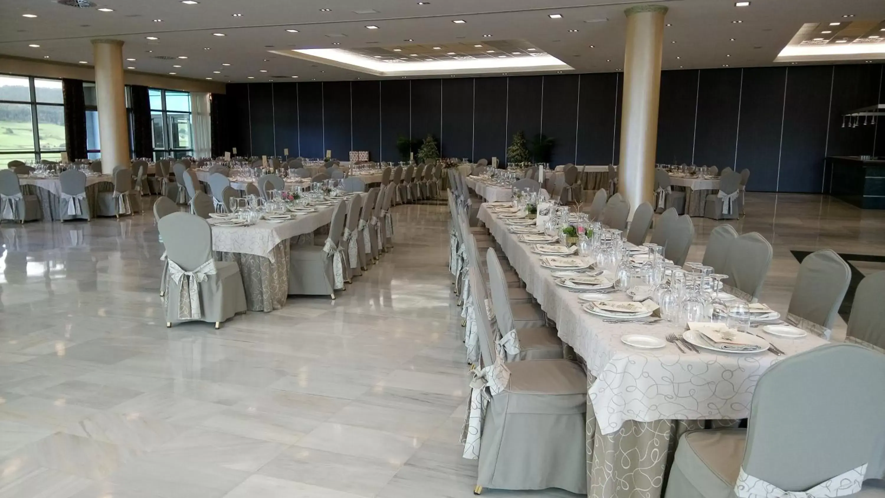 Business facilities, Banquet Facilities in Hotel Palacio de la Magdalena