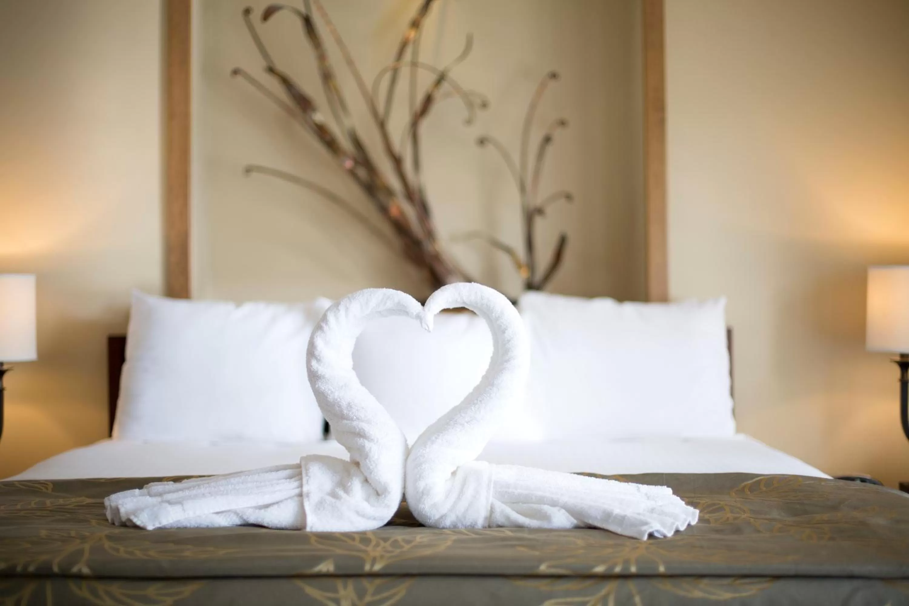 Junior Suite, 1 King Bed Accessible, Bay View in The Dana on Mission Bay