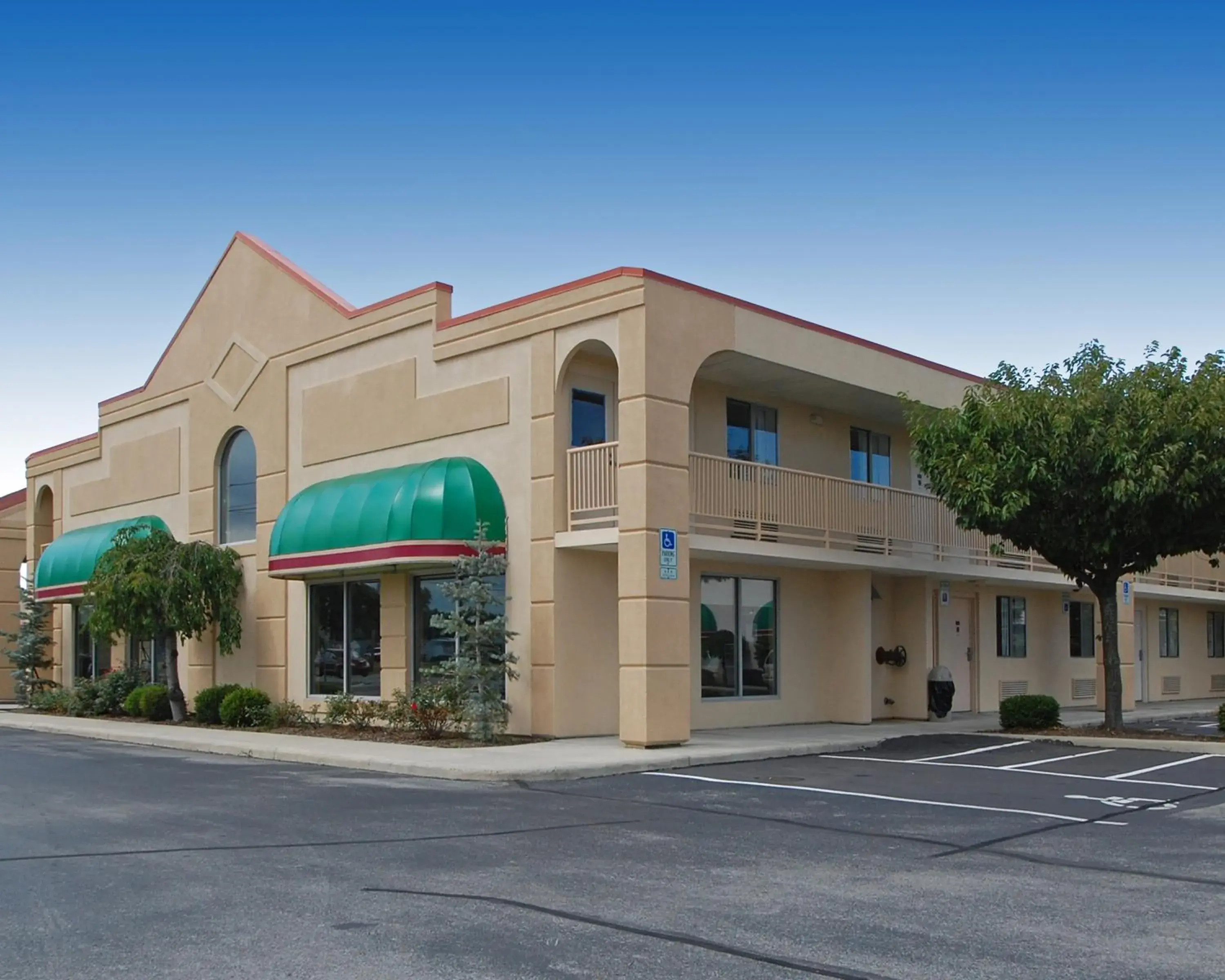 Facade/entrance, Property Building in Baymont by Wyndham Sandusky