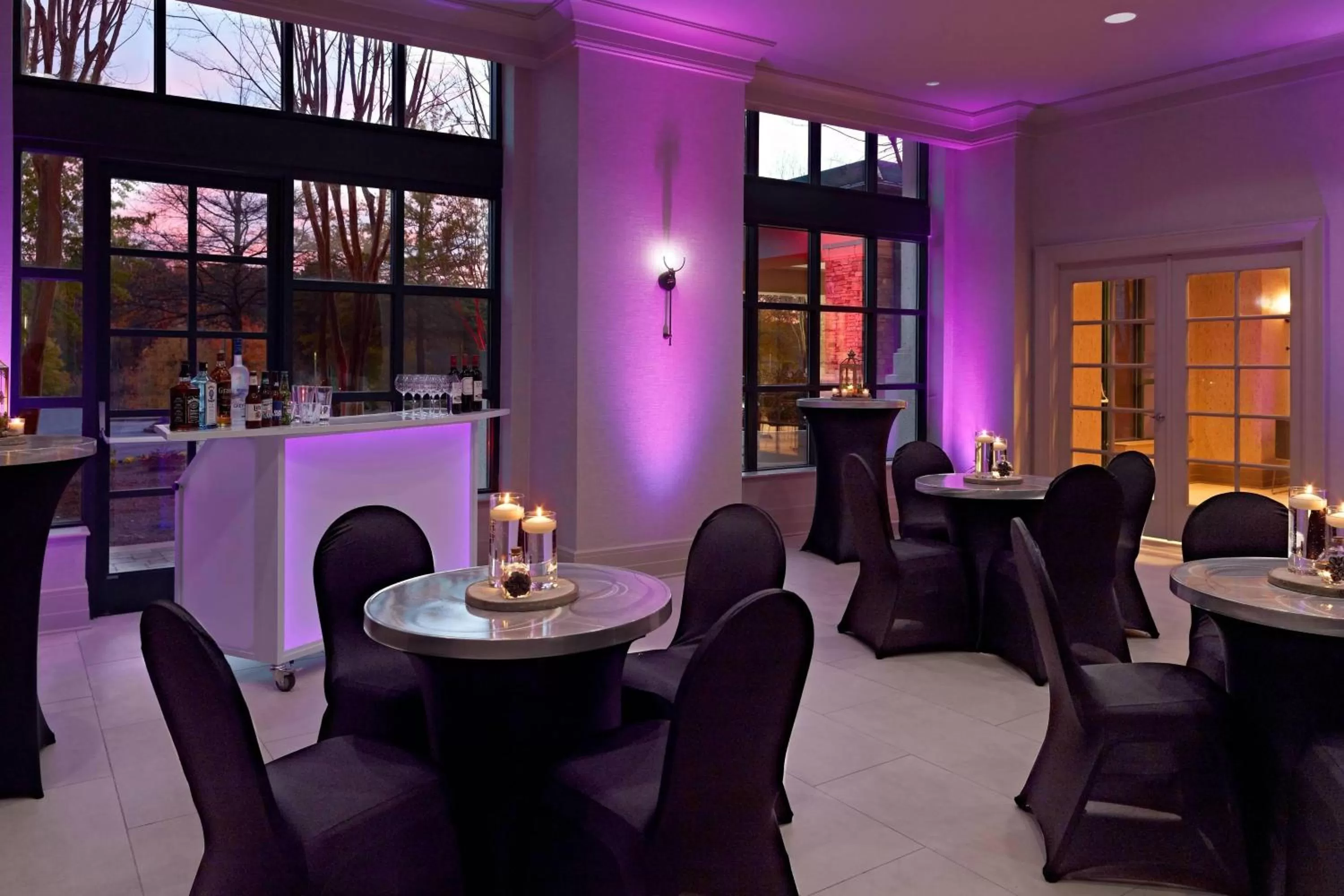 Lobby or reception in Atlanta Marriott Alpharetta