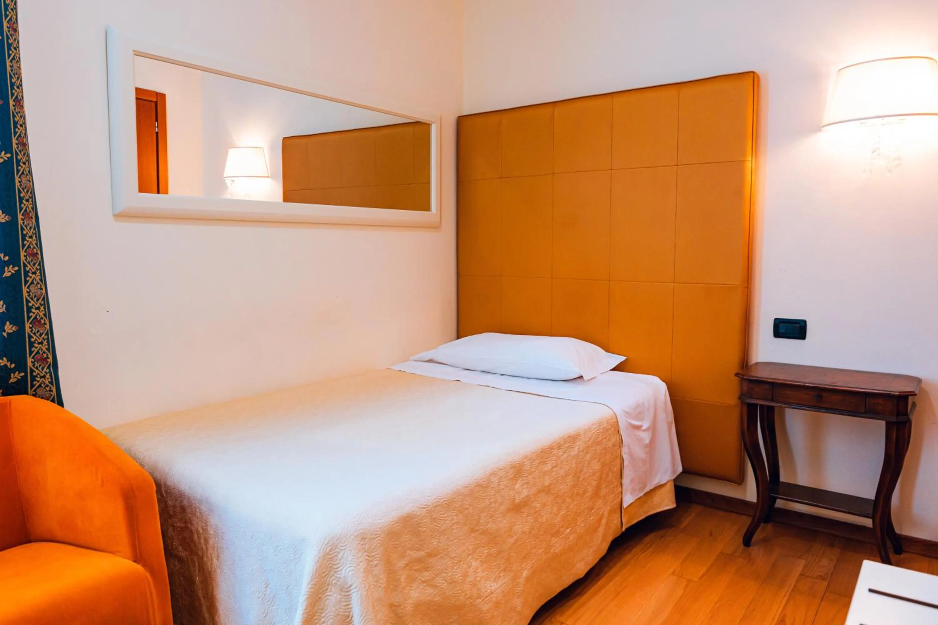 Bed in Panoramic Rooms Torre della Vittoria