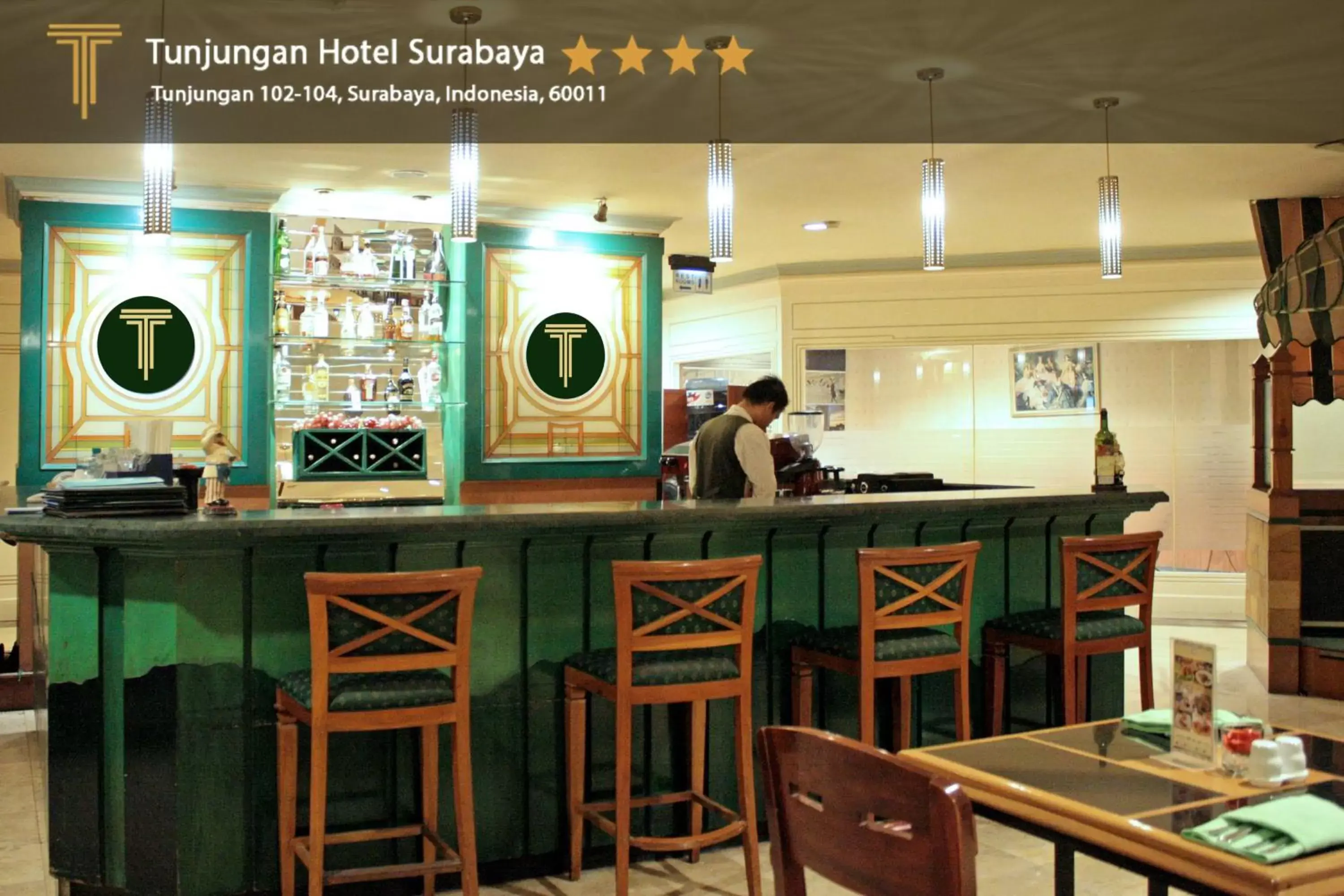 Lounge or bar in Tunjungan Hotel