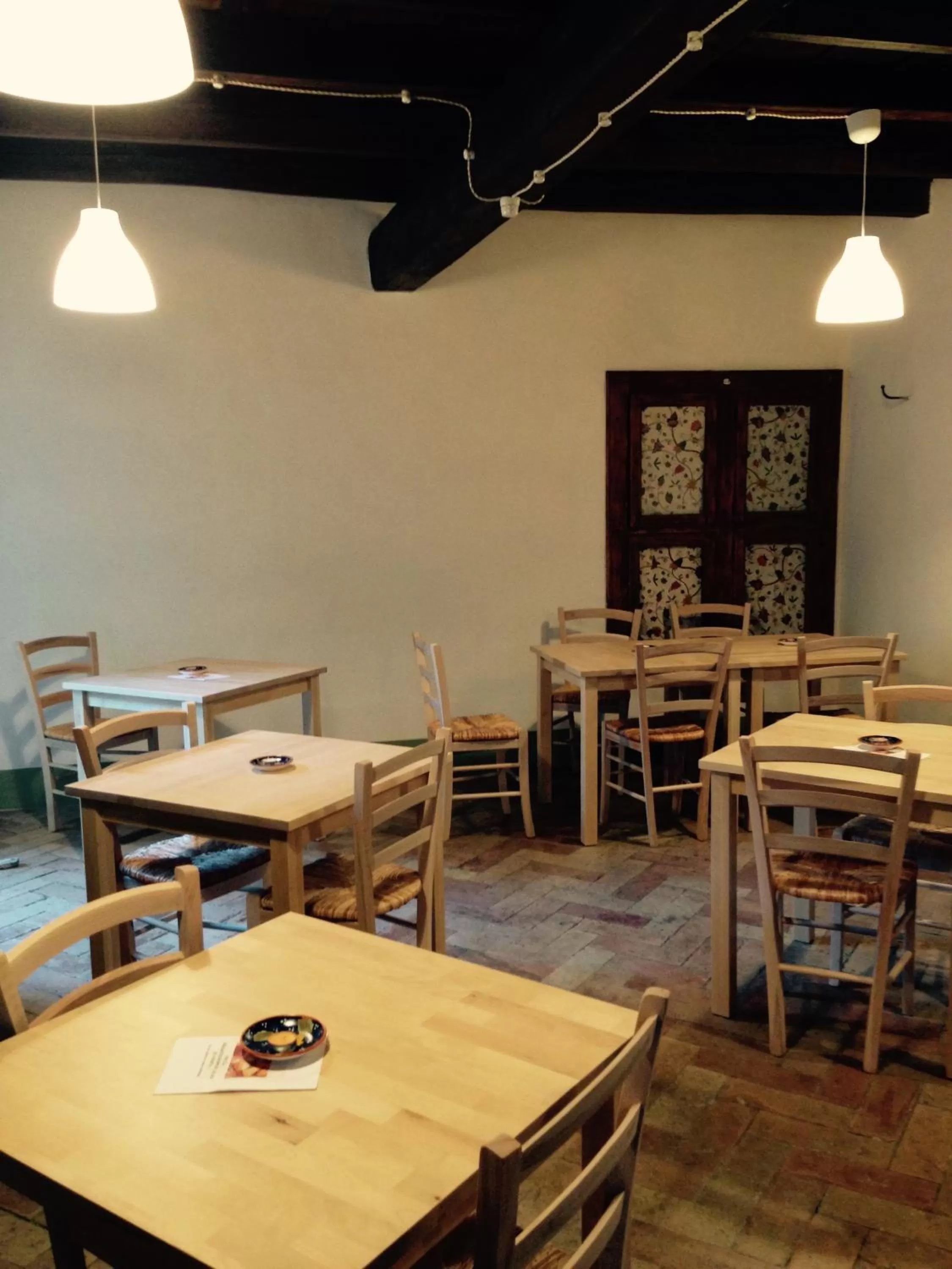 Communal kitchen in B&B Antica Biblioteca