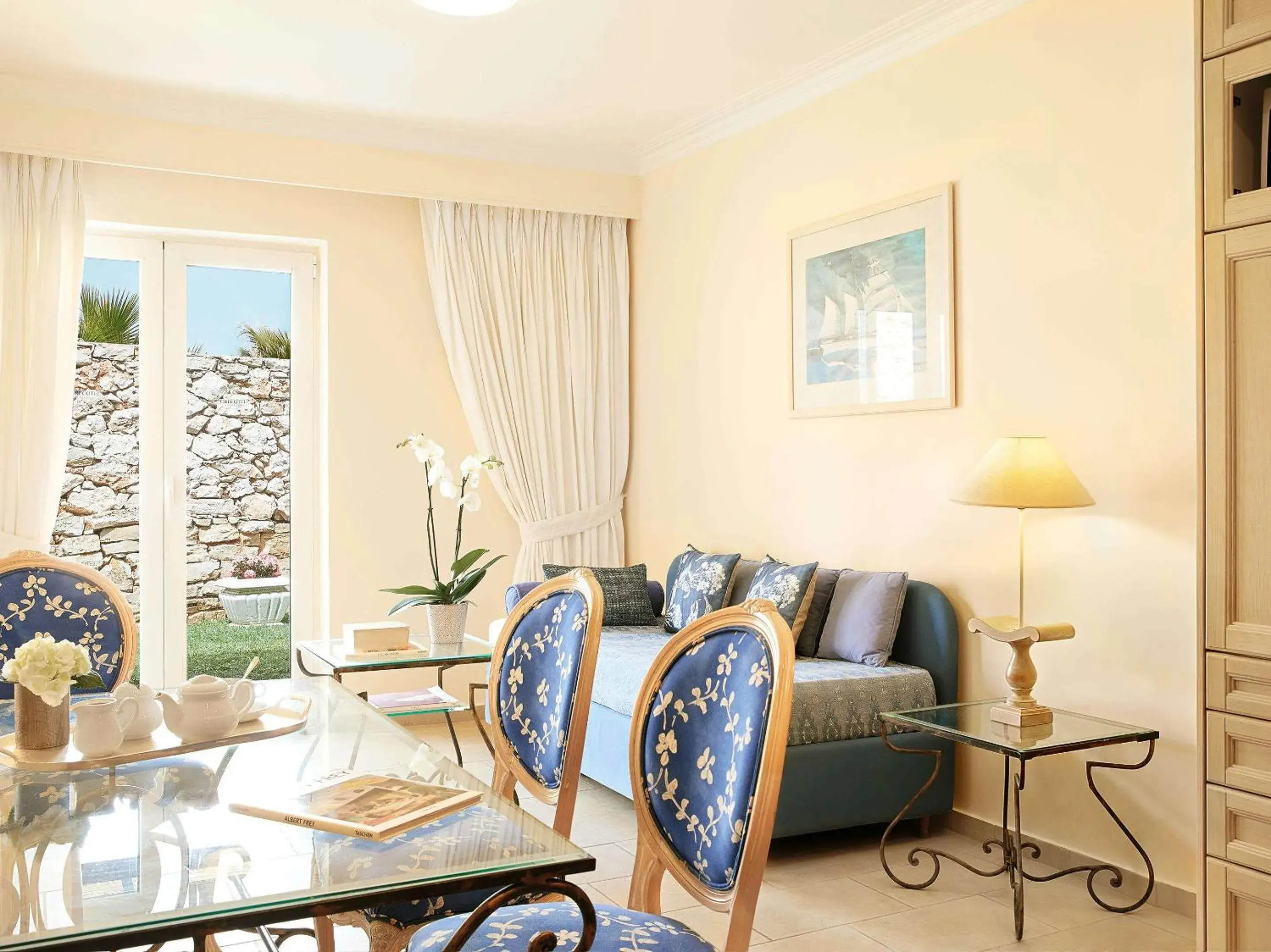 Living room, Seating Area in Grecotel Marine Palace & Aqua Park