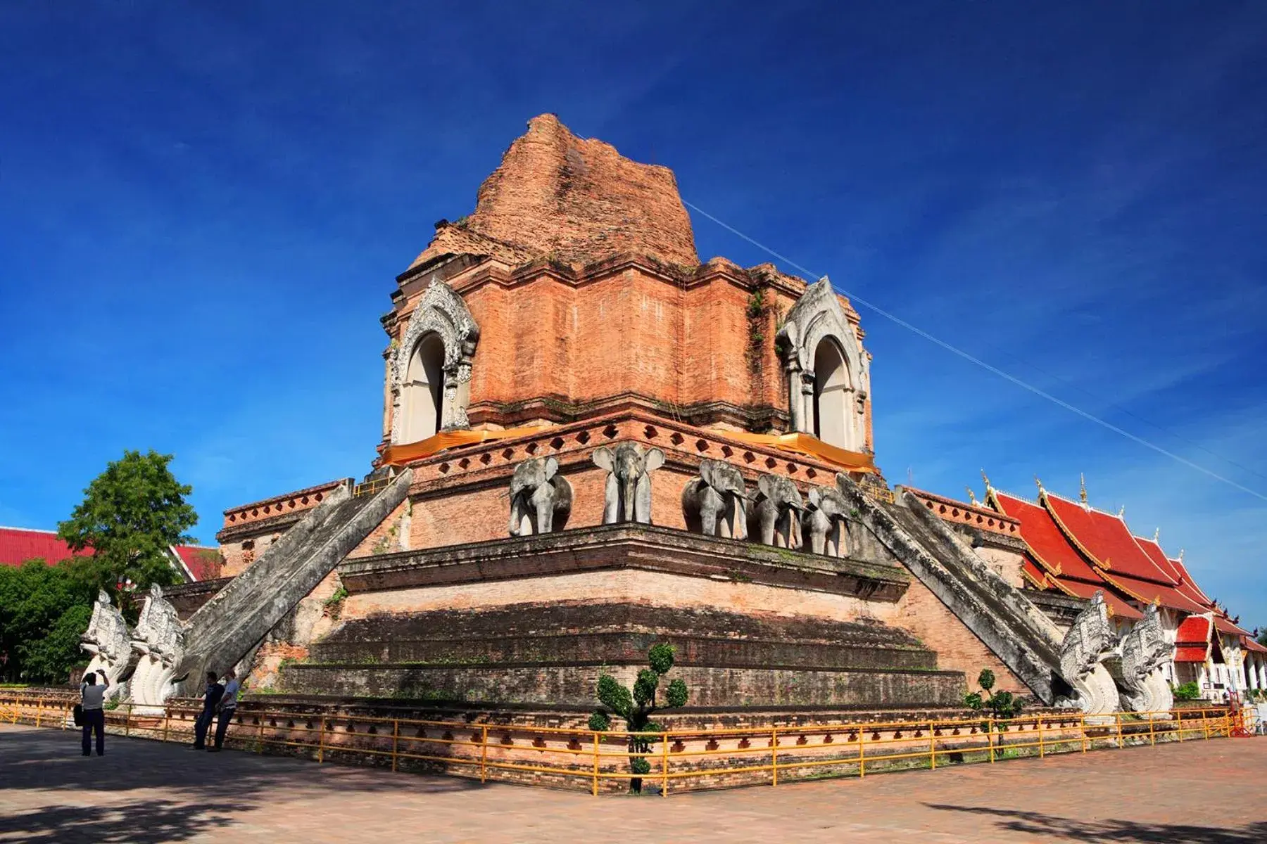 Nearby landmark in BED STOP Hotel Chiangmai