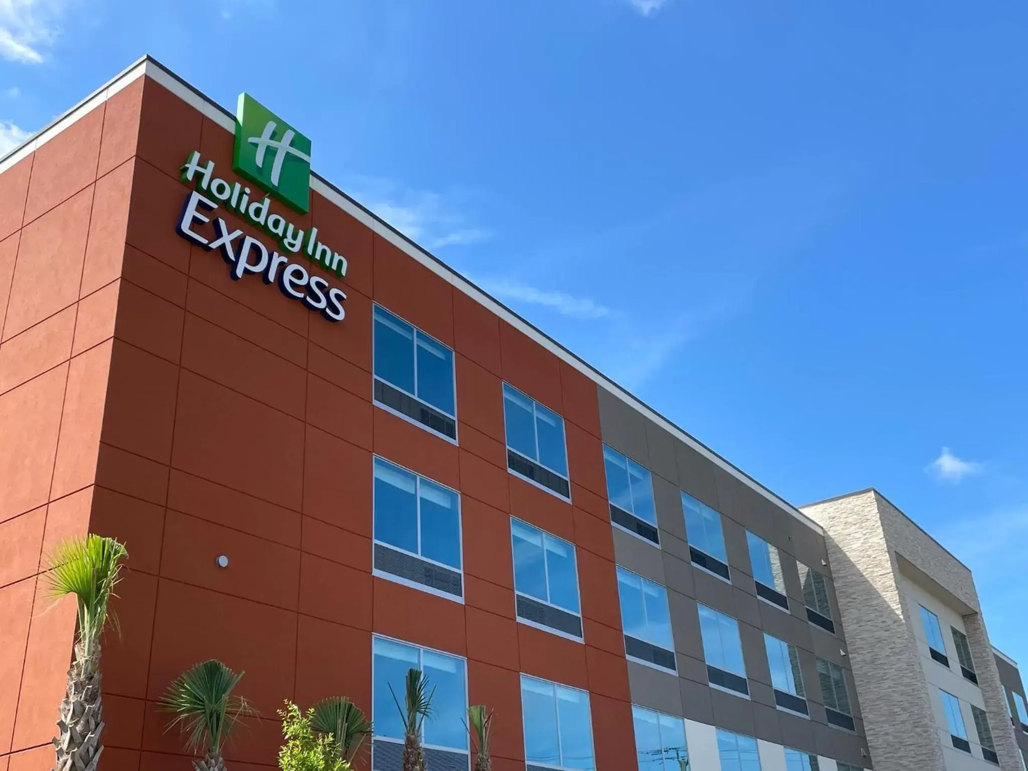 Property Building in Holiday Inn Express - Starke, an IHG Hotel