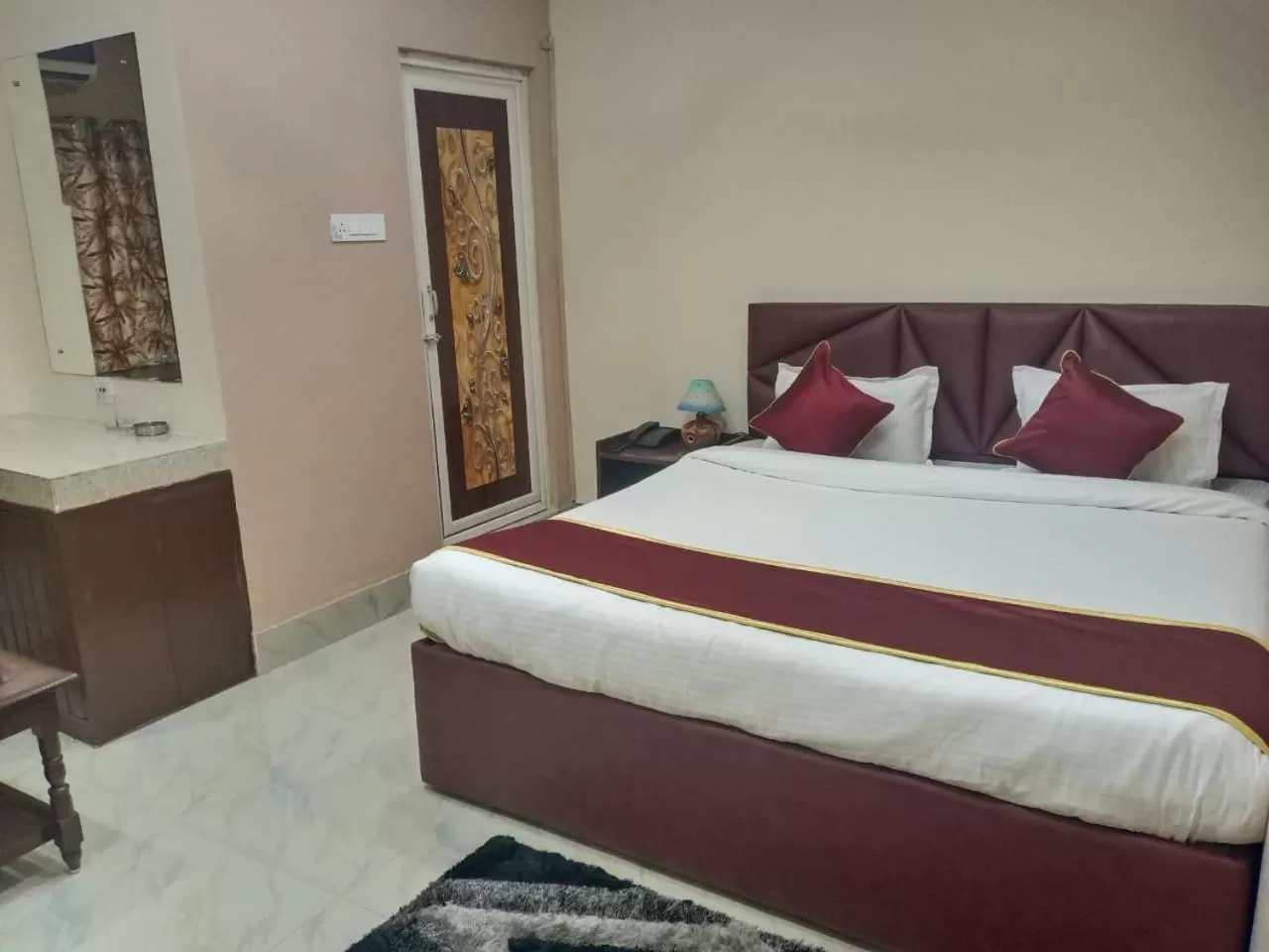 Bed in URBAN COTTAGE