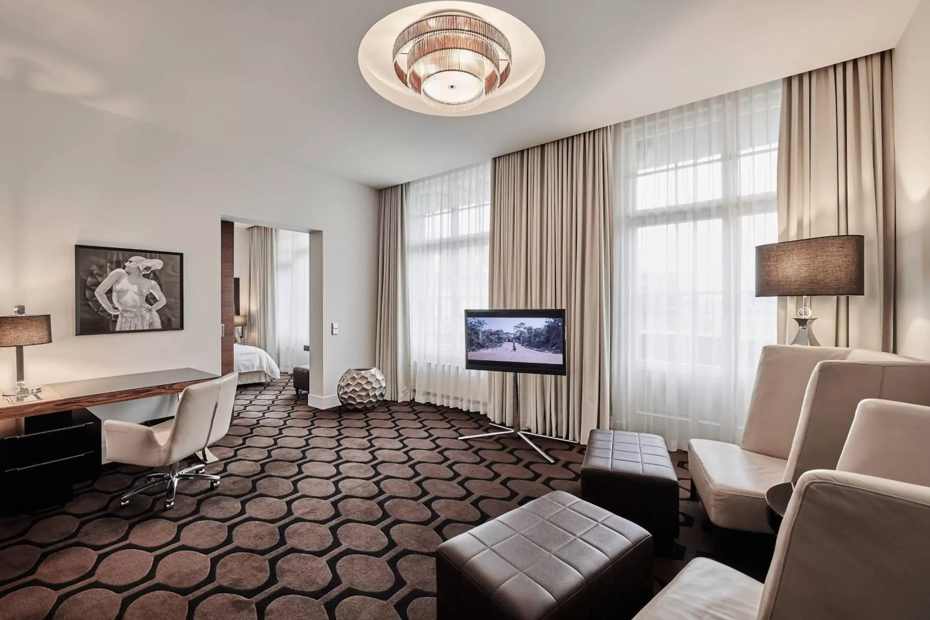 Living room, Seating Area in Hotel am Steinplatz, Autograph Collection