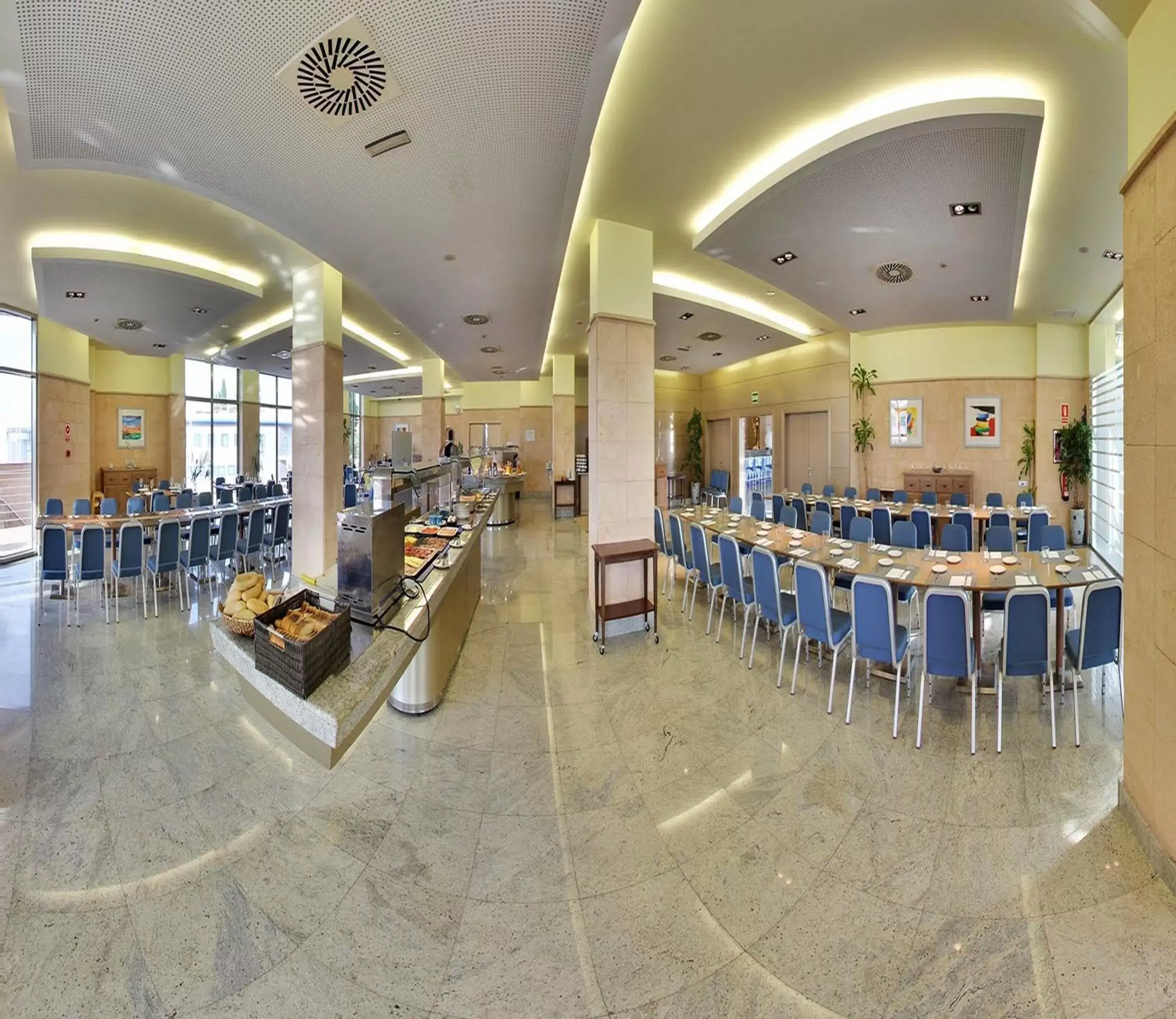 Restaurant/places to eat in Hotel Mas Camarena Restaurant/places to eat in Hotel Mas Camarena