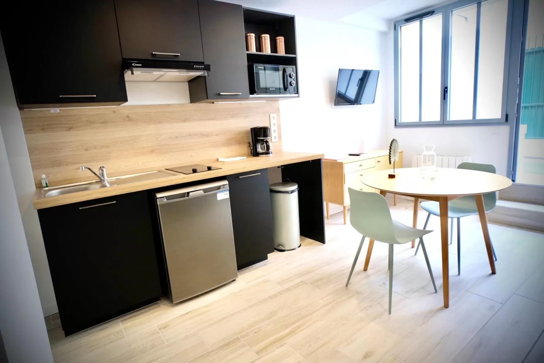 Kitchen or kitchenette in City Affaire, Petit déjeuner OFFERT en Hypercentre