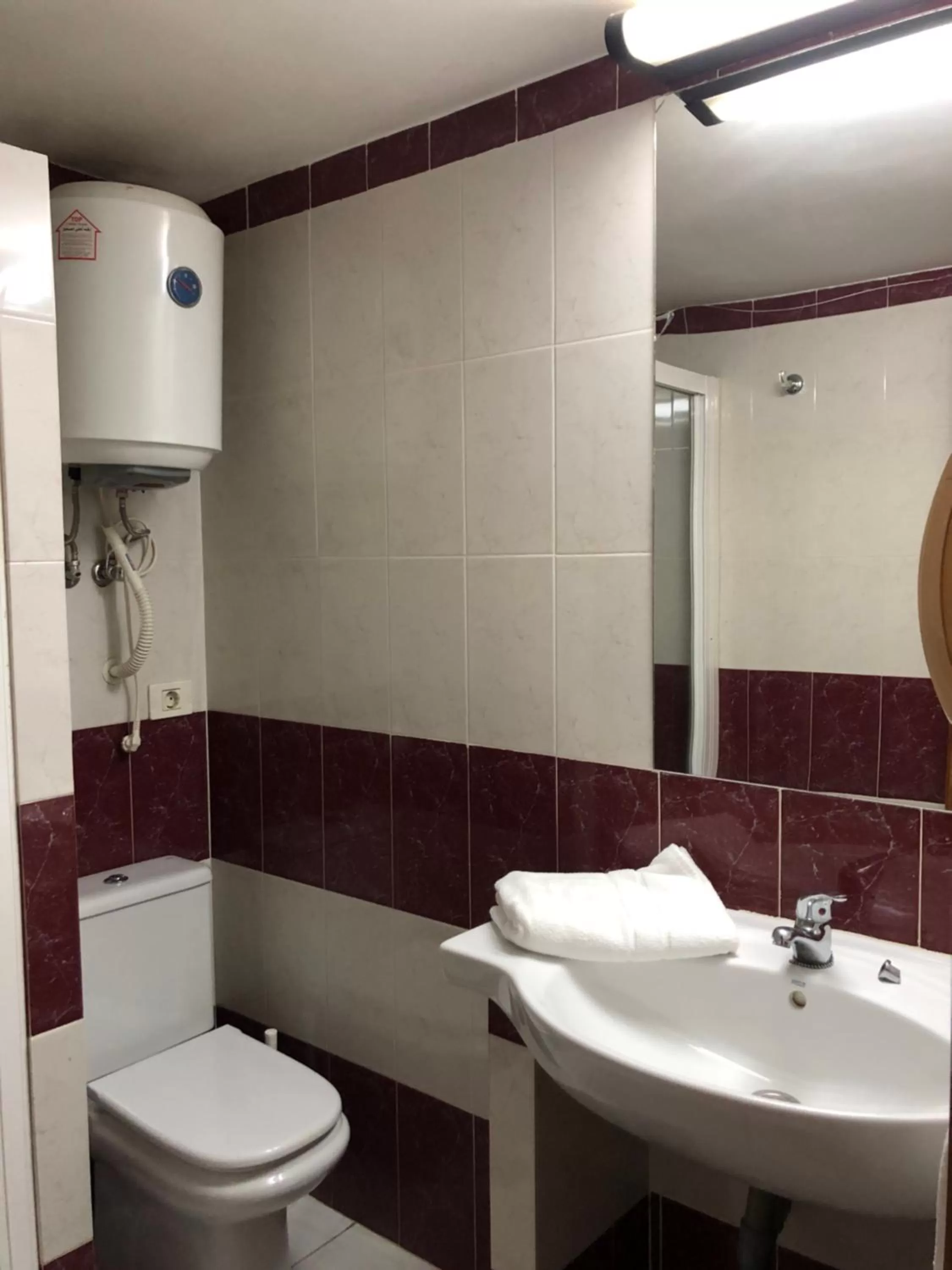 Bathroom in Hotel Atlántico Centro