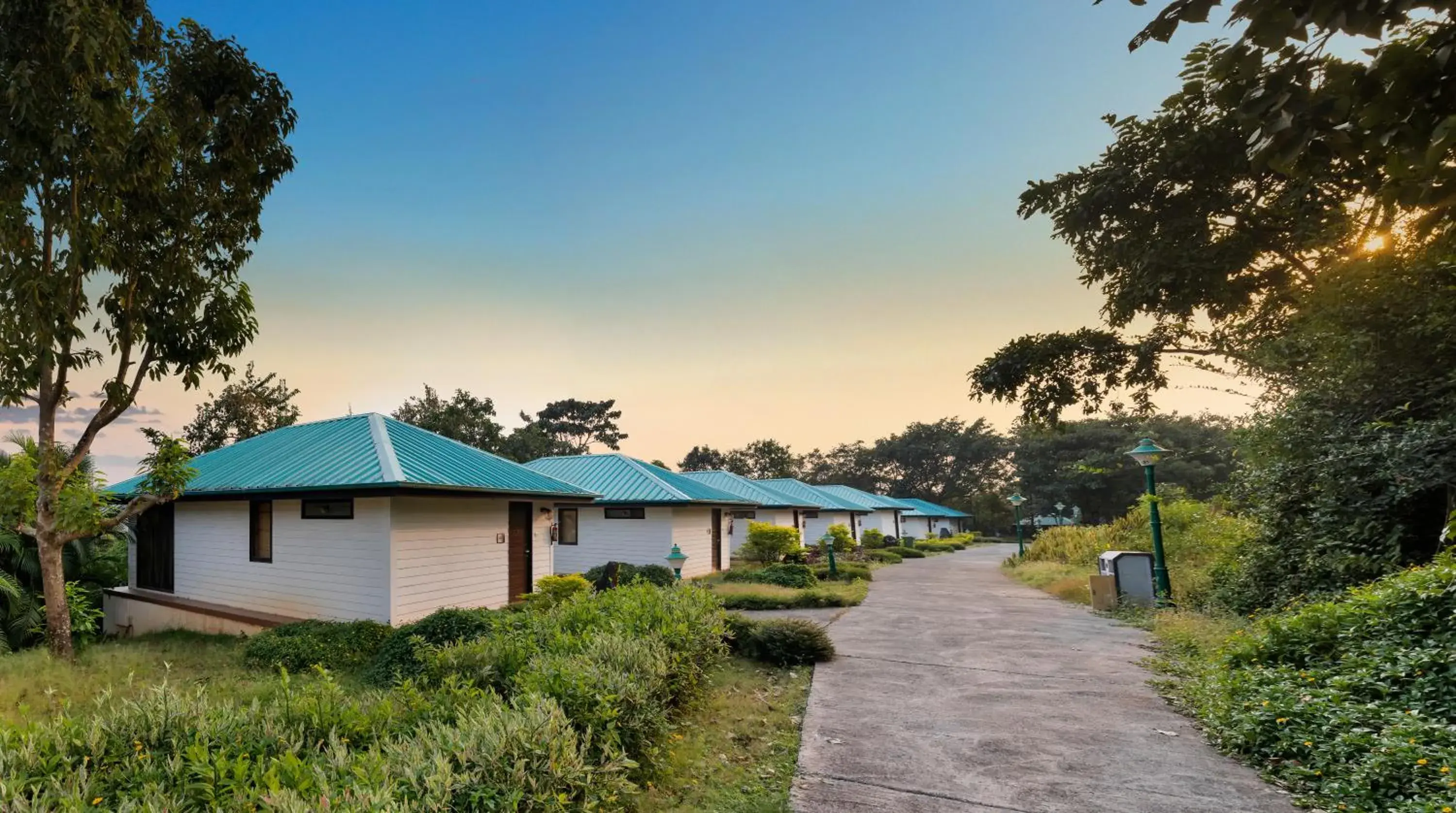 Patio, Property Building in Aamby Valley City