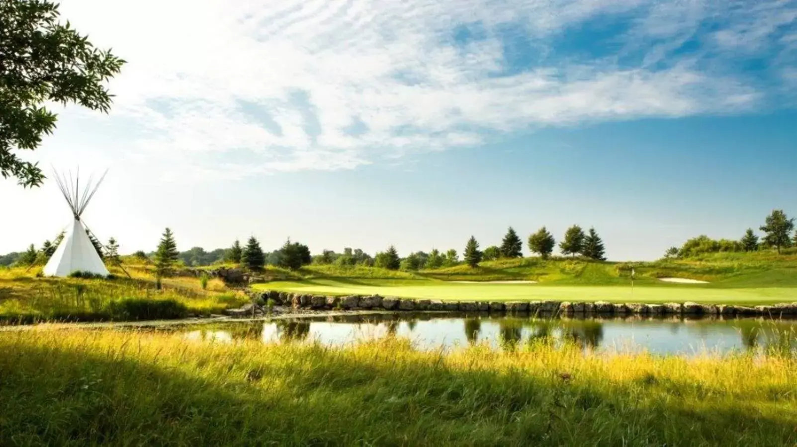 Golfcourse, Natural Landscape in Mystic Lake Casino Hotel