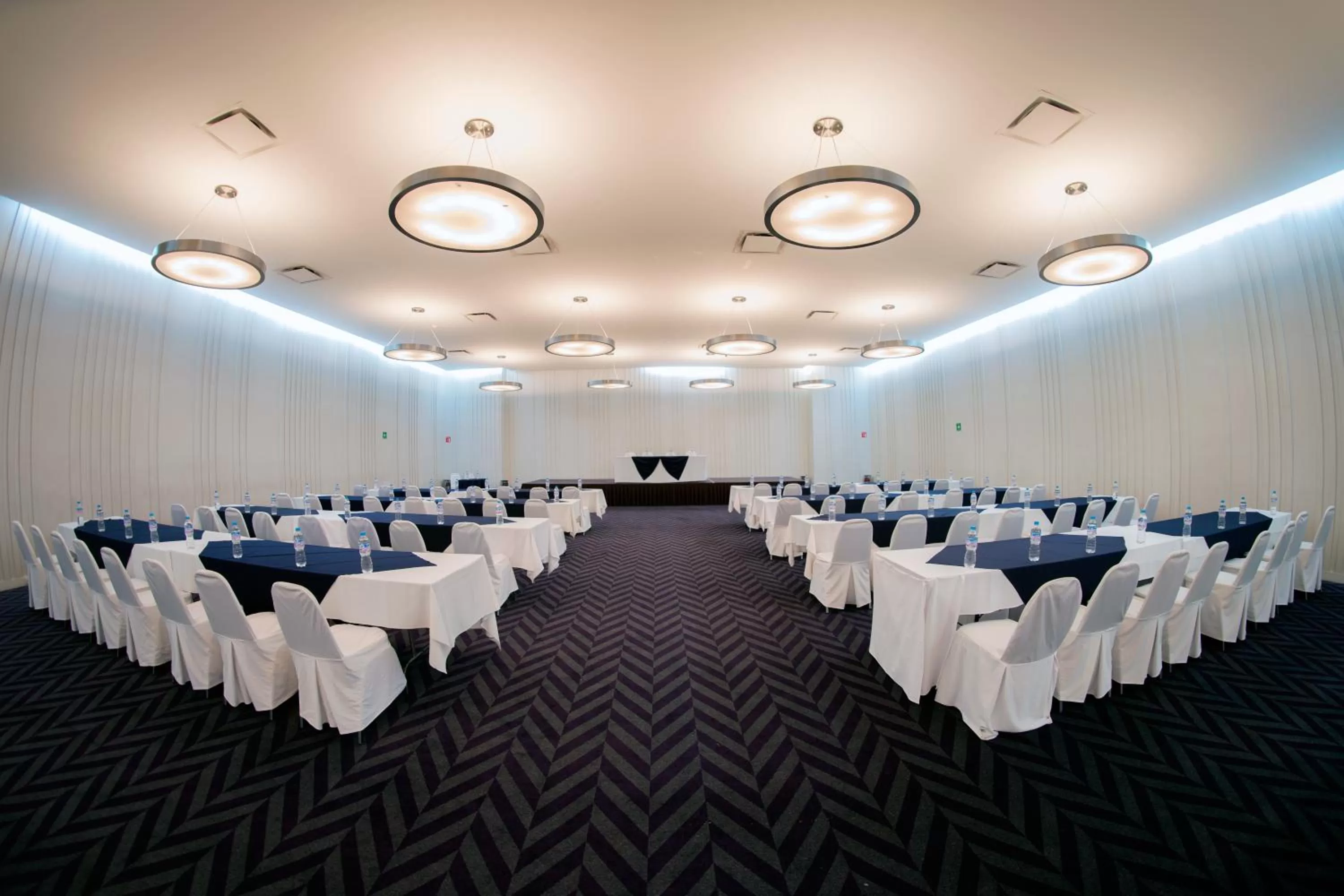 Banquet/Function facilities in Hotel El Ejecutivo by Reforma Avenue