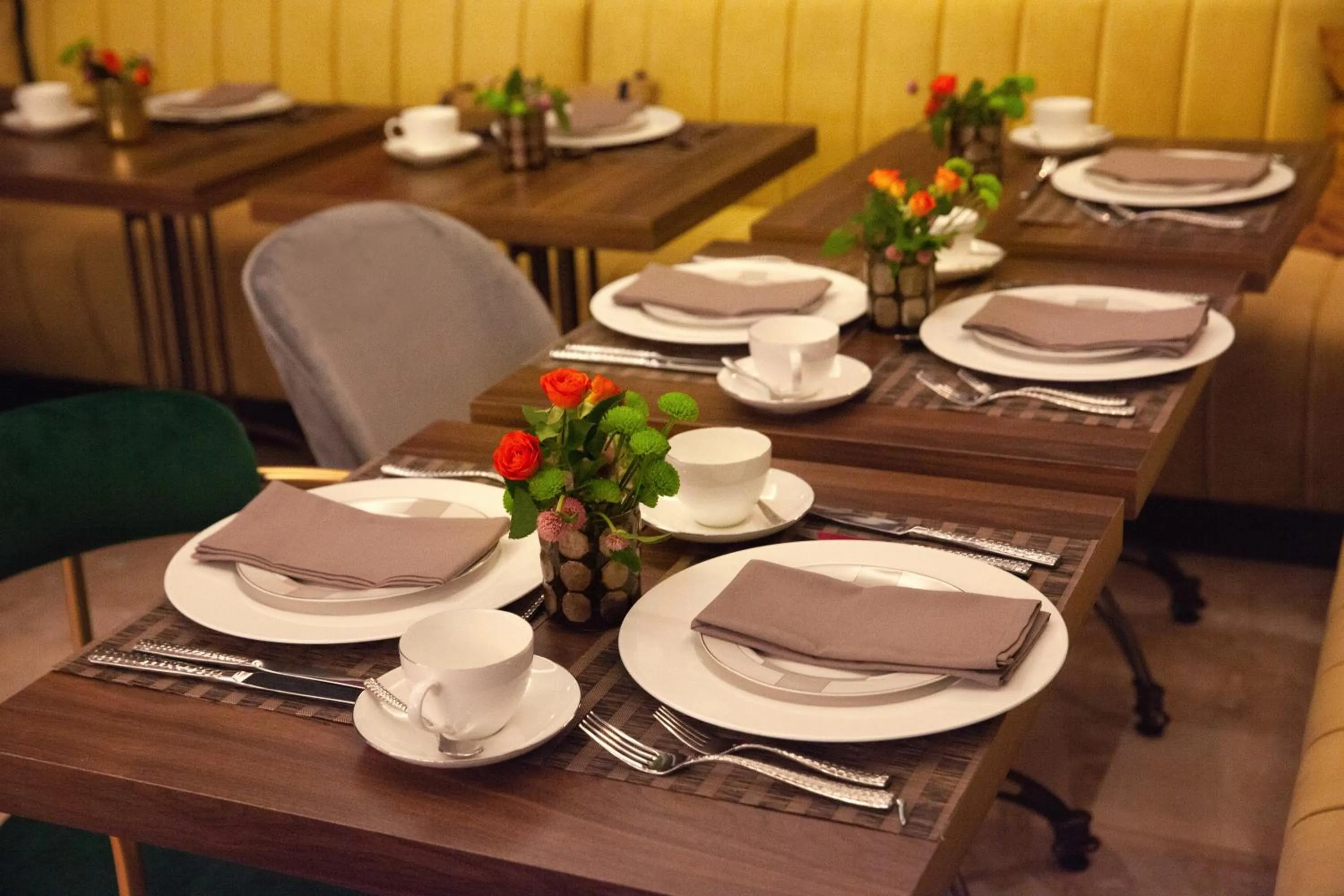 Restaurant/places to eat in The Fox Hotel