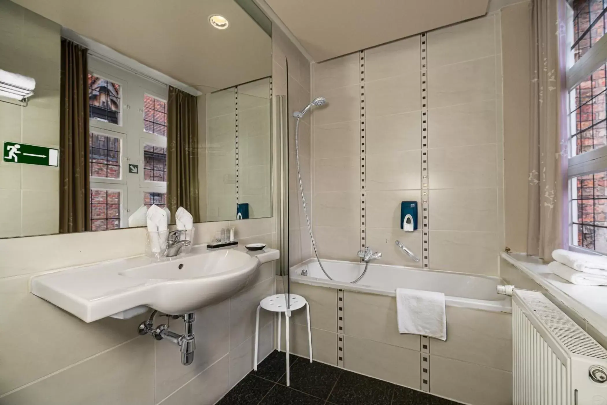 Bathroom in Hotel Bourgoensch Hof