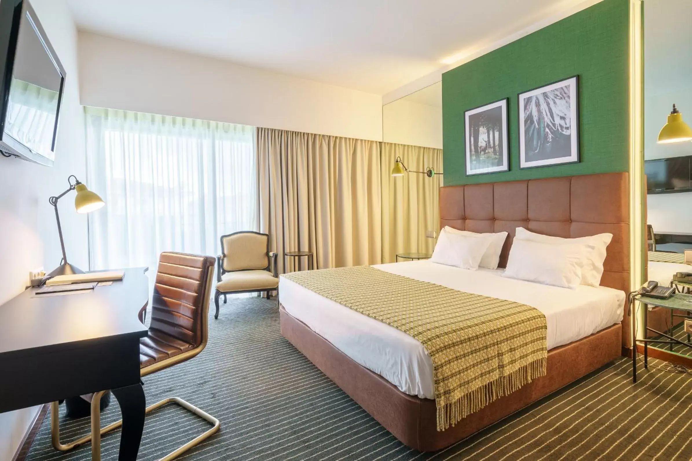 Photo of the whole room, Bed in Monte Real - Hotel, Termas & Spa Photo of the whole room, Bed in Monte Real - Hotel, Termas & Spa