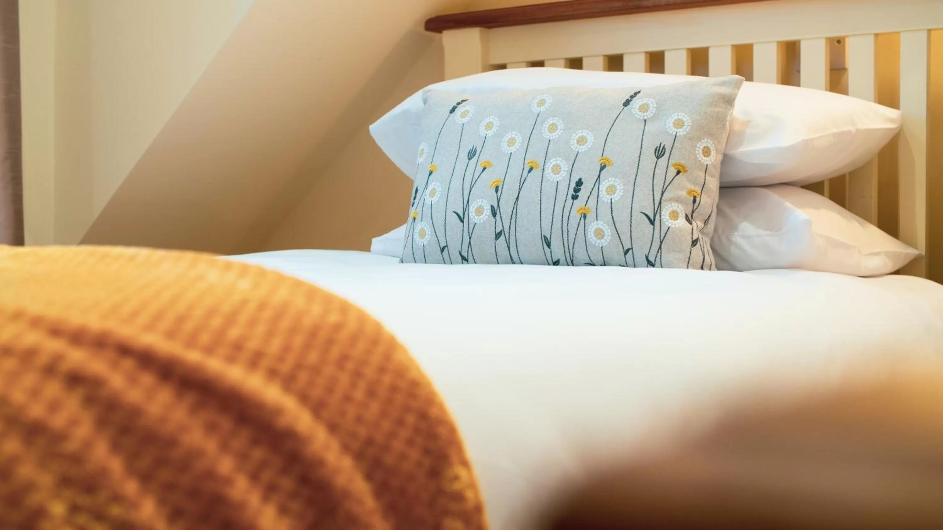 Bed in The Pebley Inn