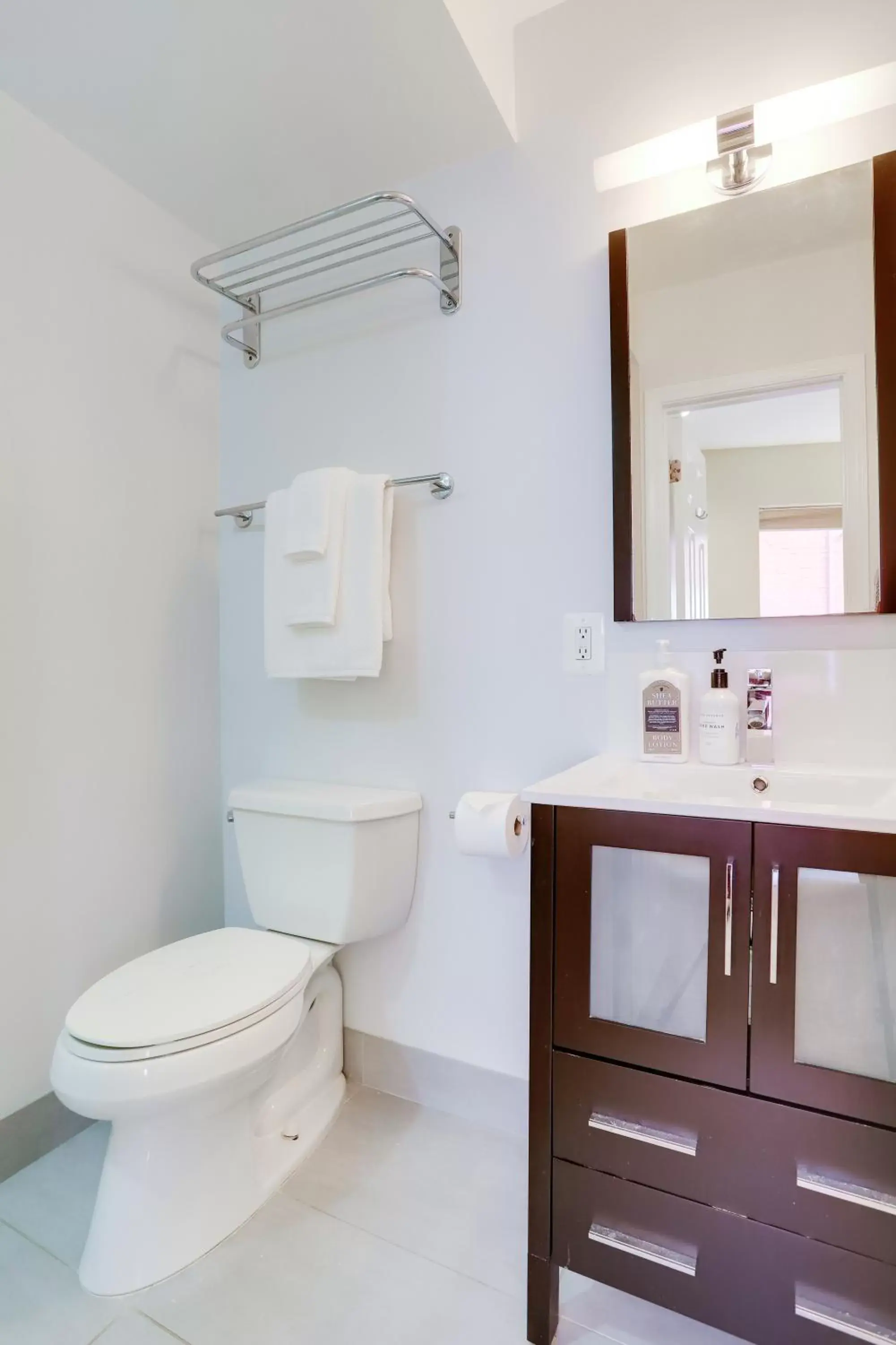 Bathroom in Sojourn at DuPont Place