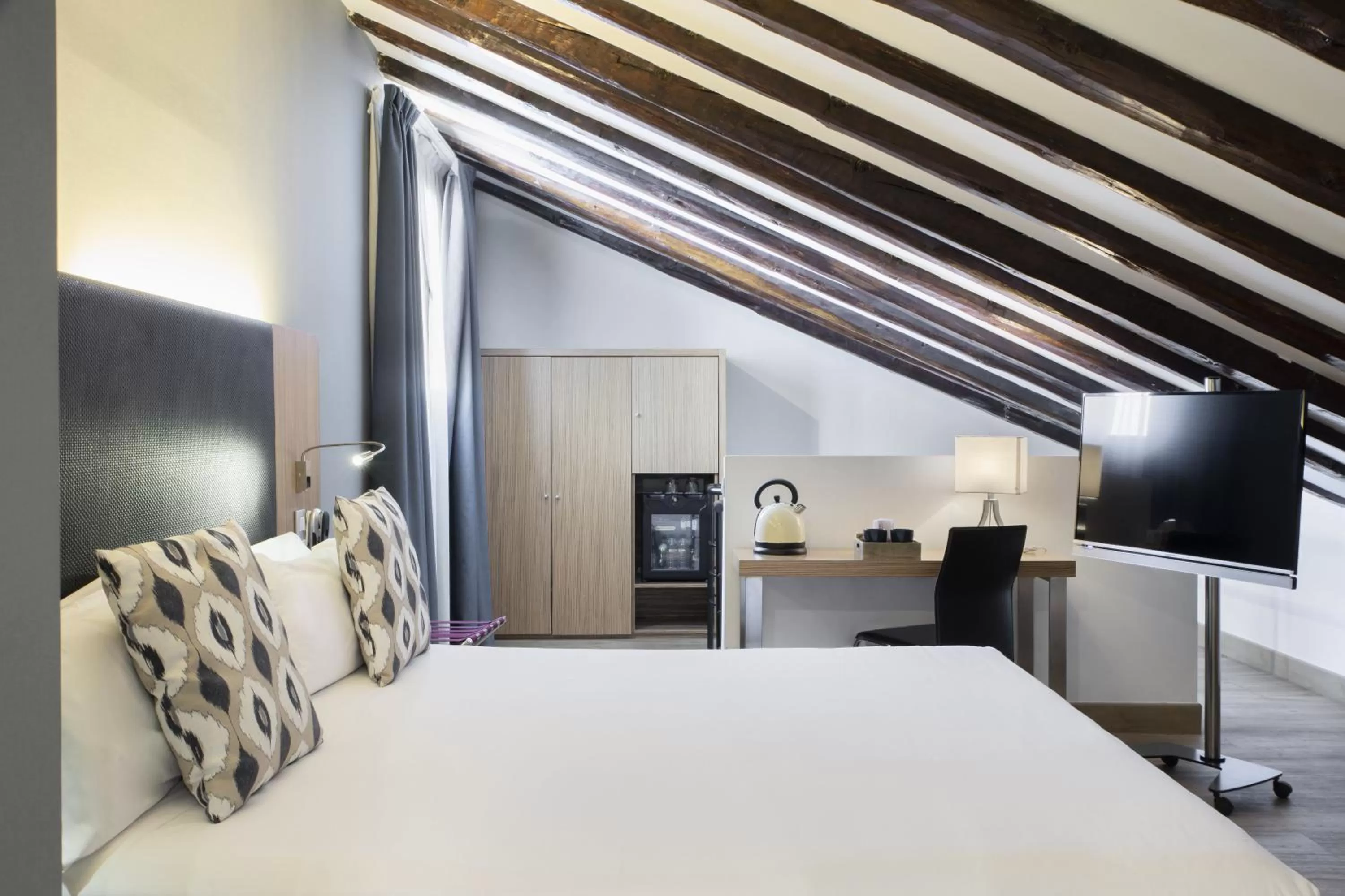 Bedroom, Bed in Petit Palace Plaza del Carmen