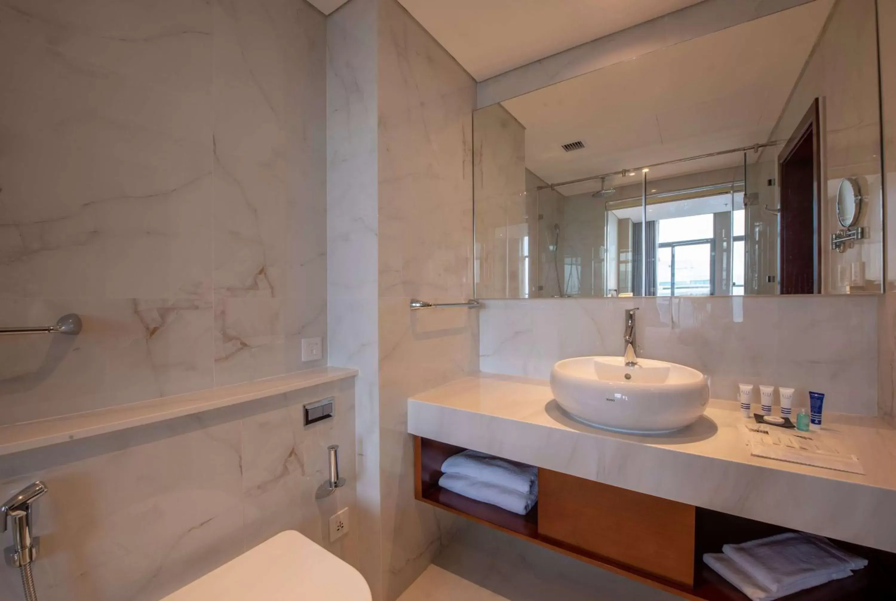 Photo of the whole room, Bathroom in Wyndham Garden Hanoi