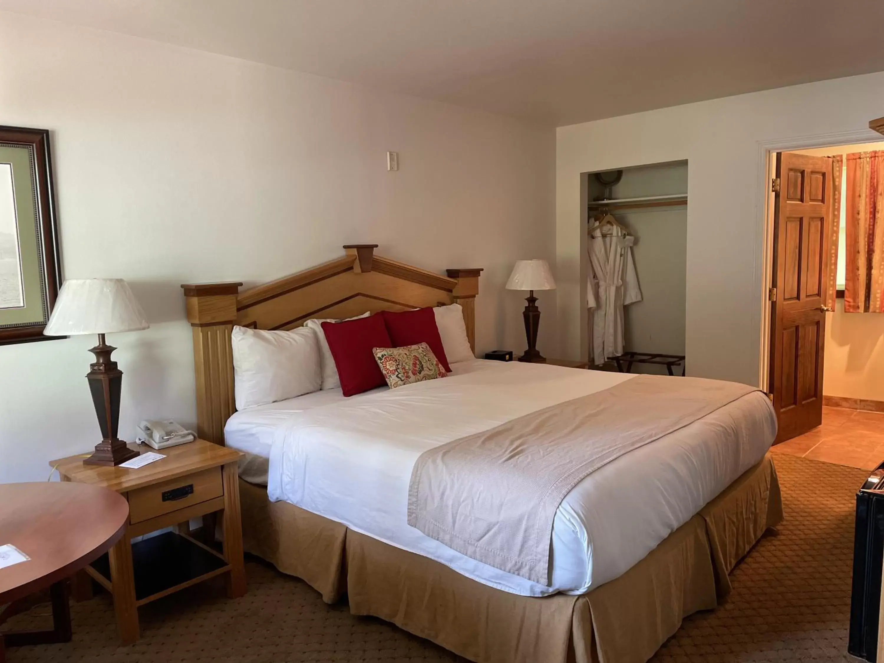 Standard King Room in Carson Hot Springs Resort & Spa