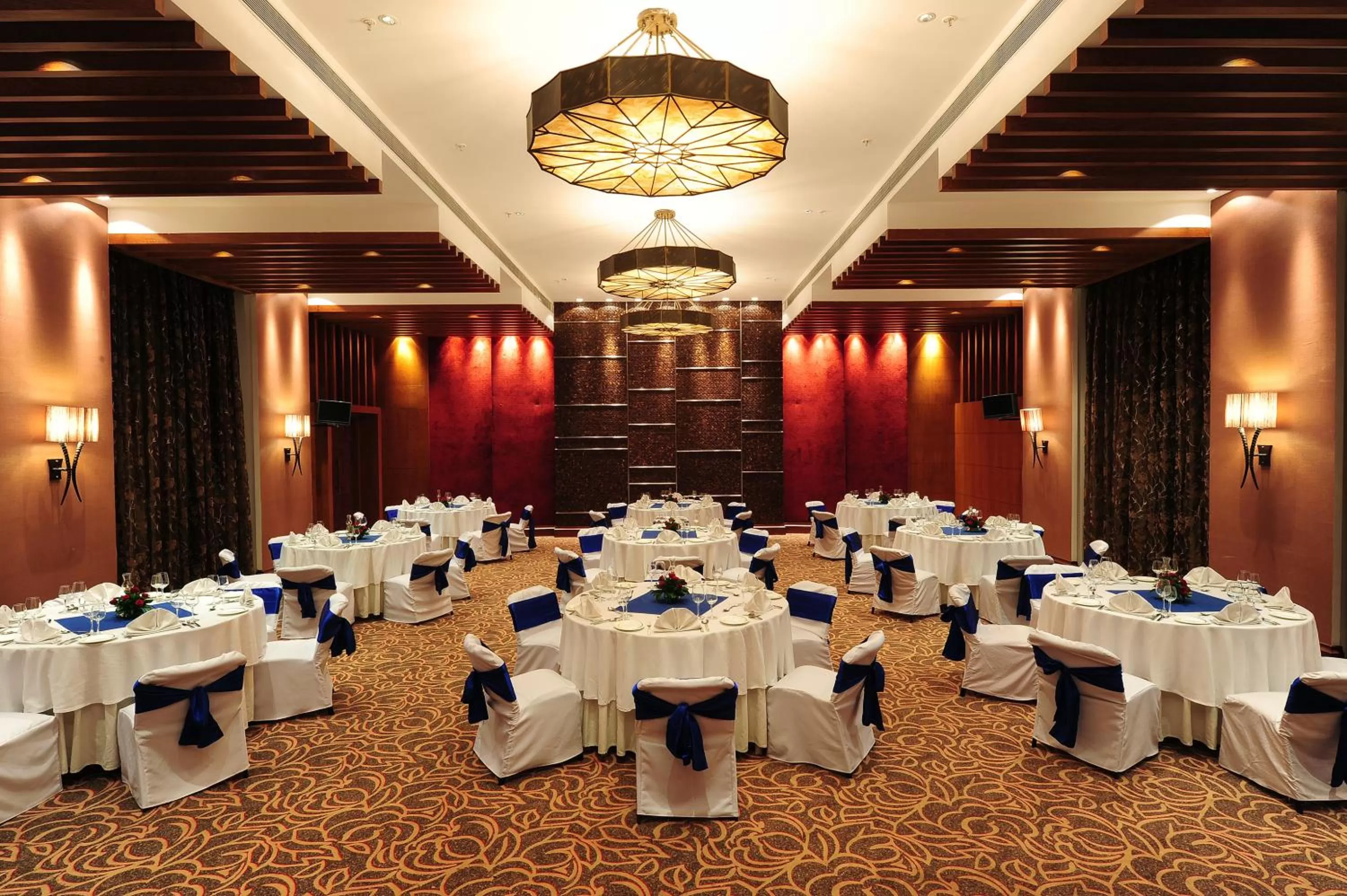Business facilities in Fariyas Resort Lonavala