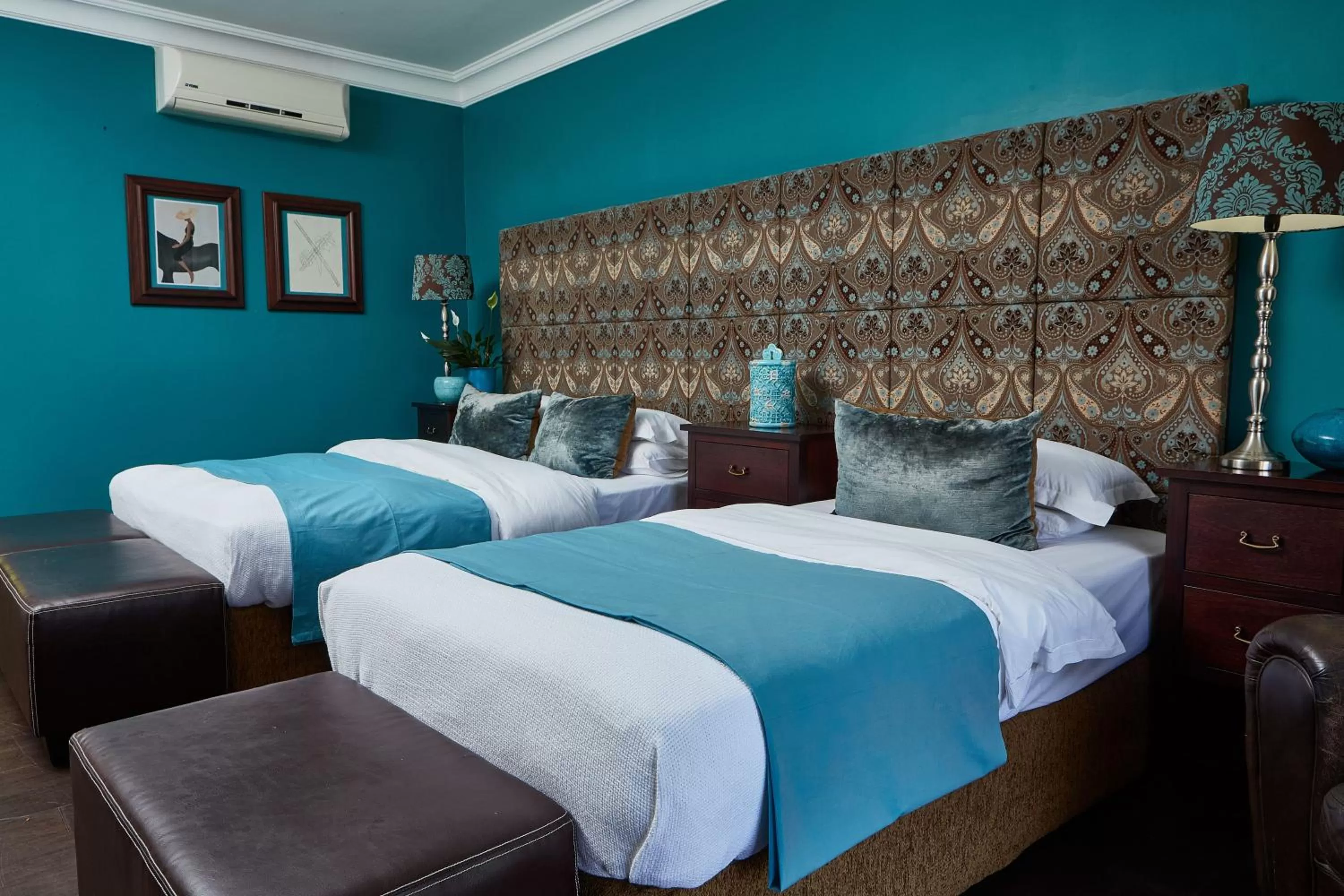 Bedroom, Bed in The Devon Valley Hotel