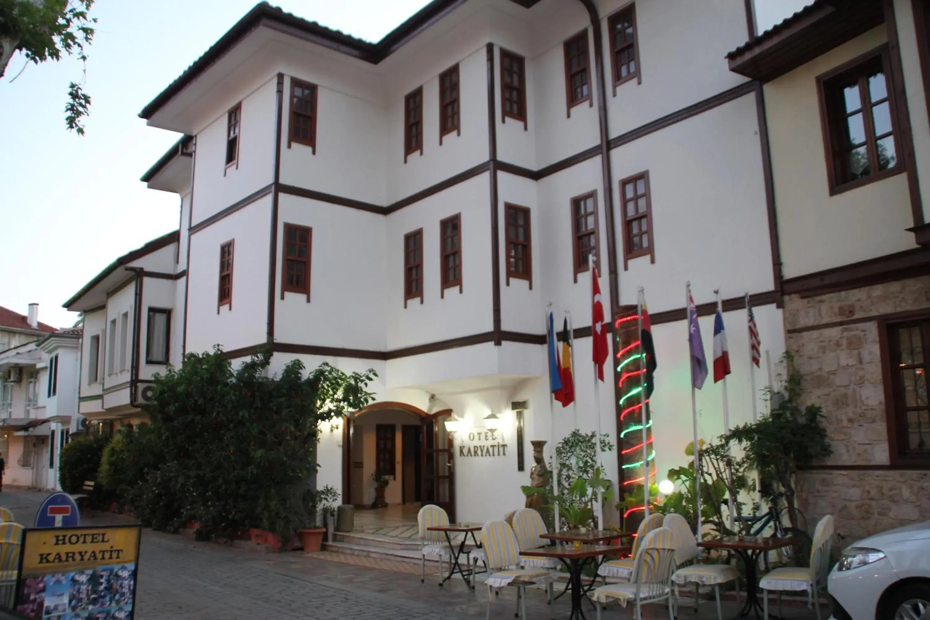 Property Building in Hotel Karyatit Kaleici