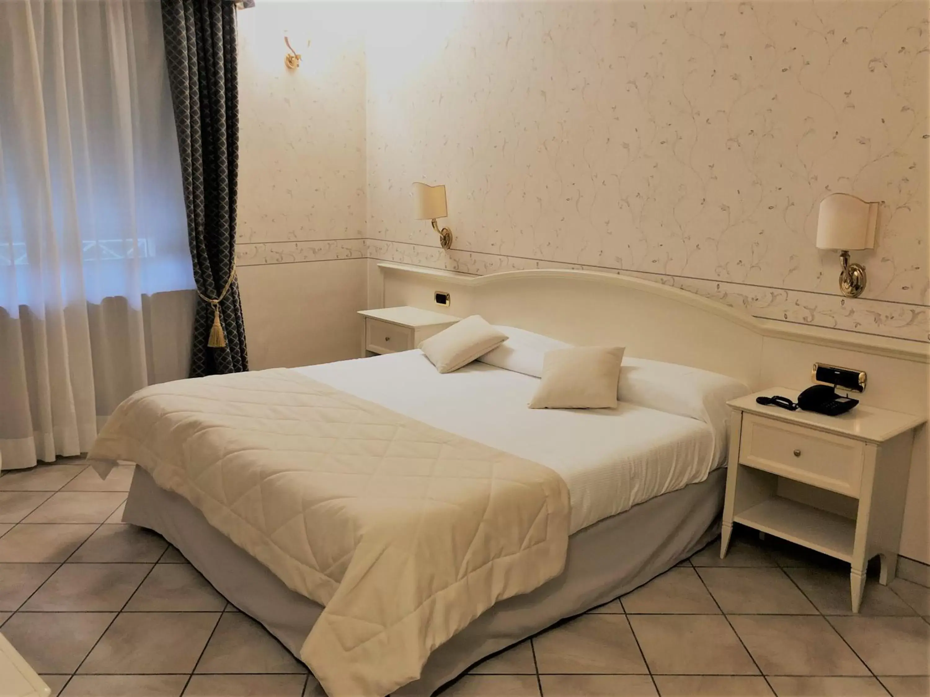 Bed in Hotel La Noce