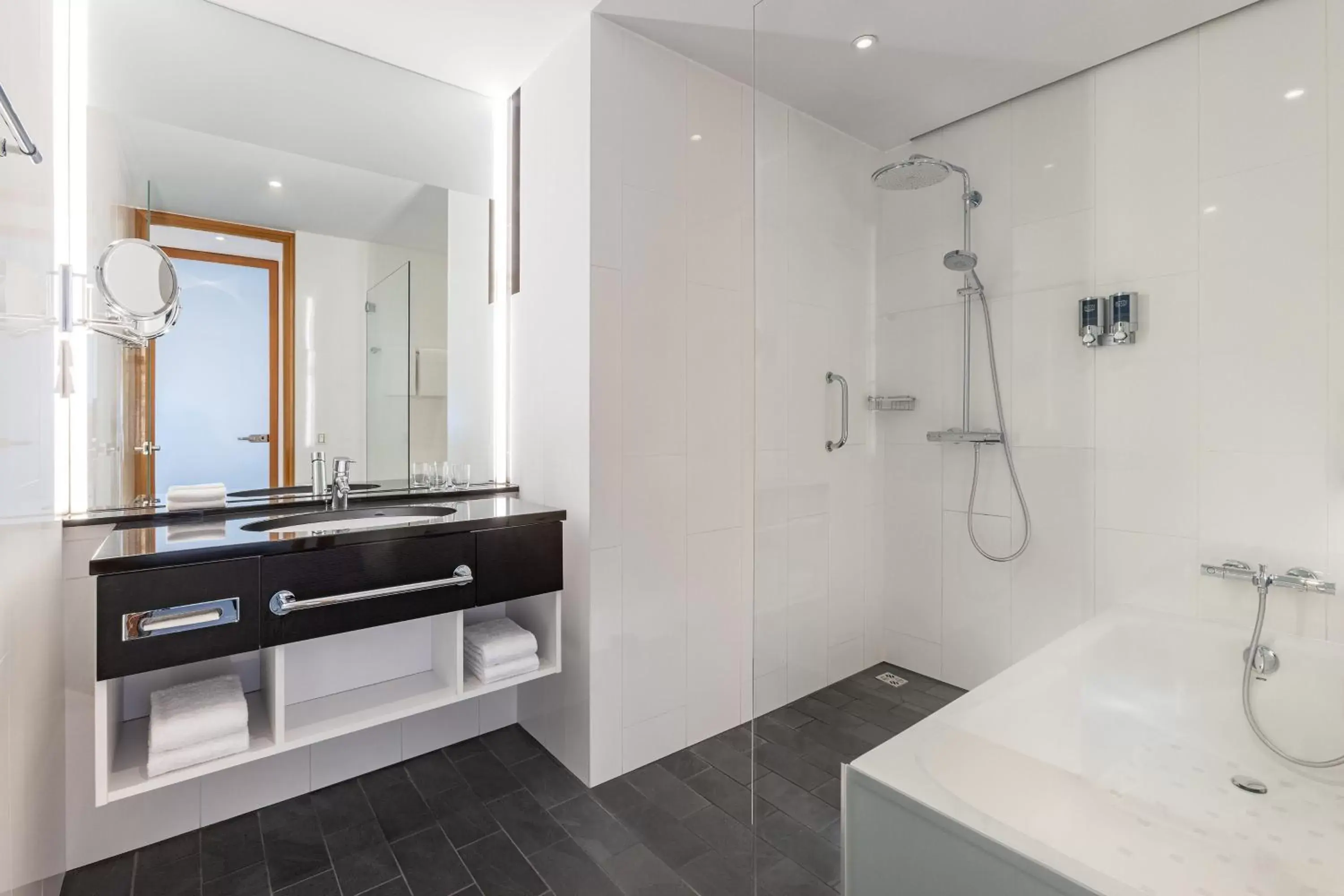 Bathroom in Four Points by Sheraton Panoramahaus Dornbirn