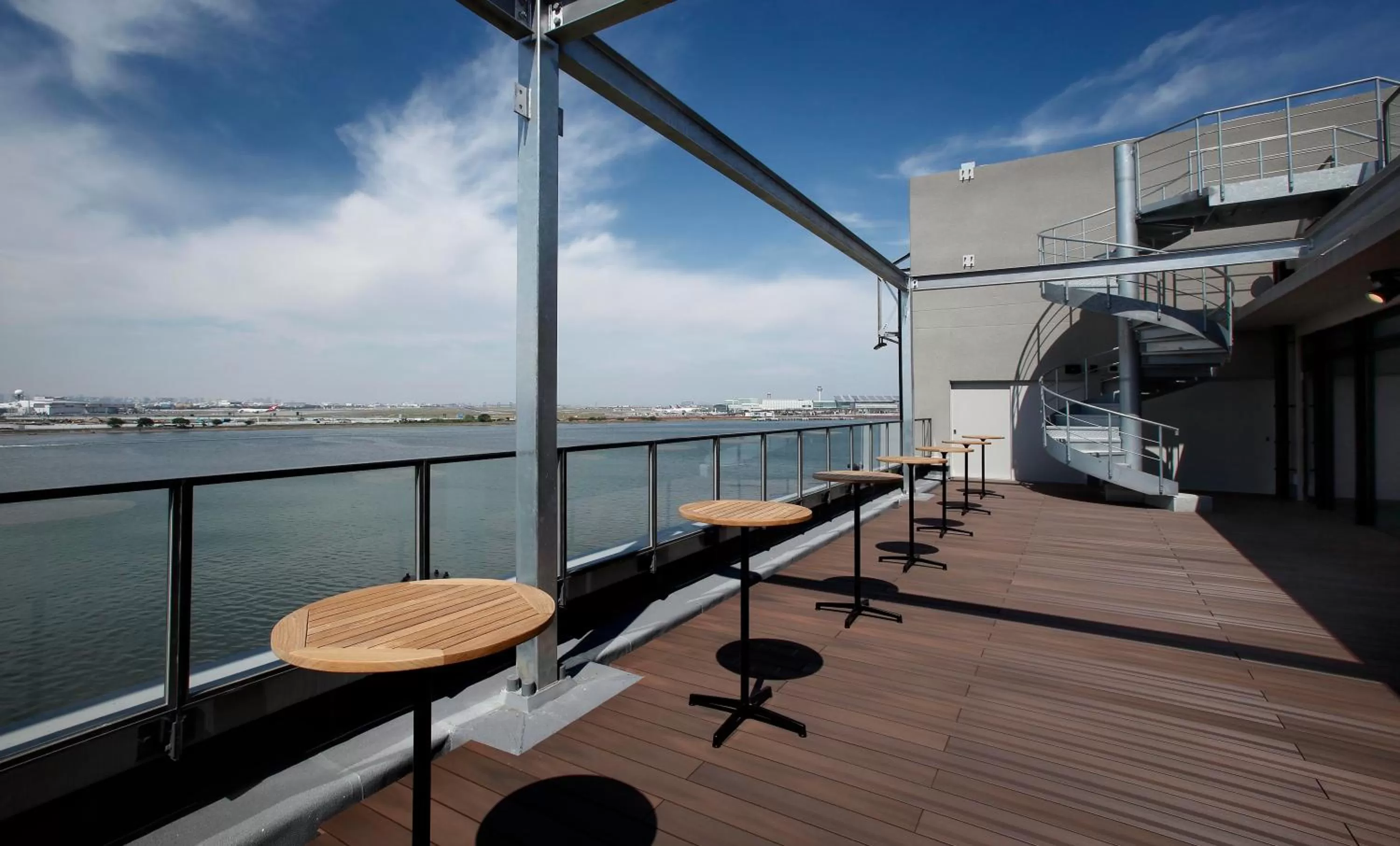 Restaurant/places to eat in Kawasaki King Skyfront Tokyu REI Hotel