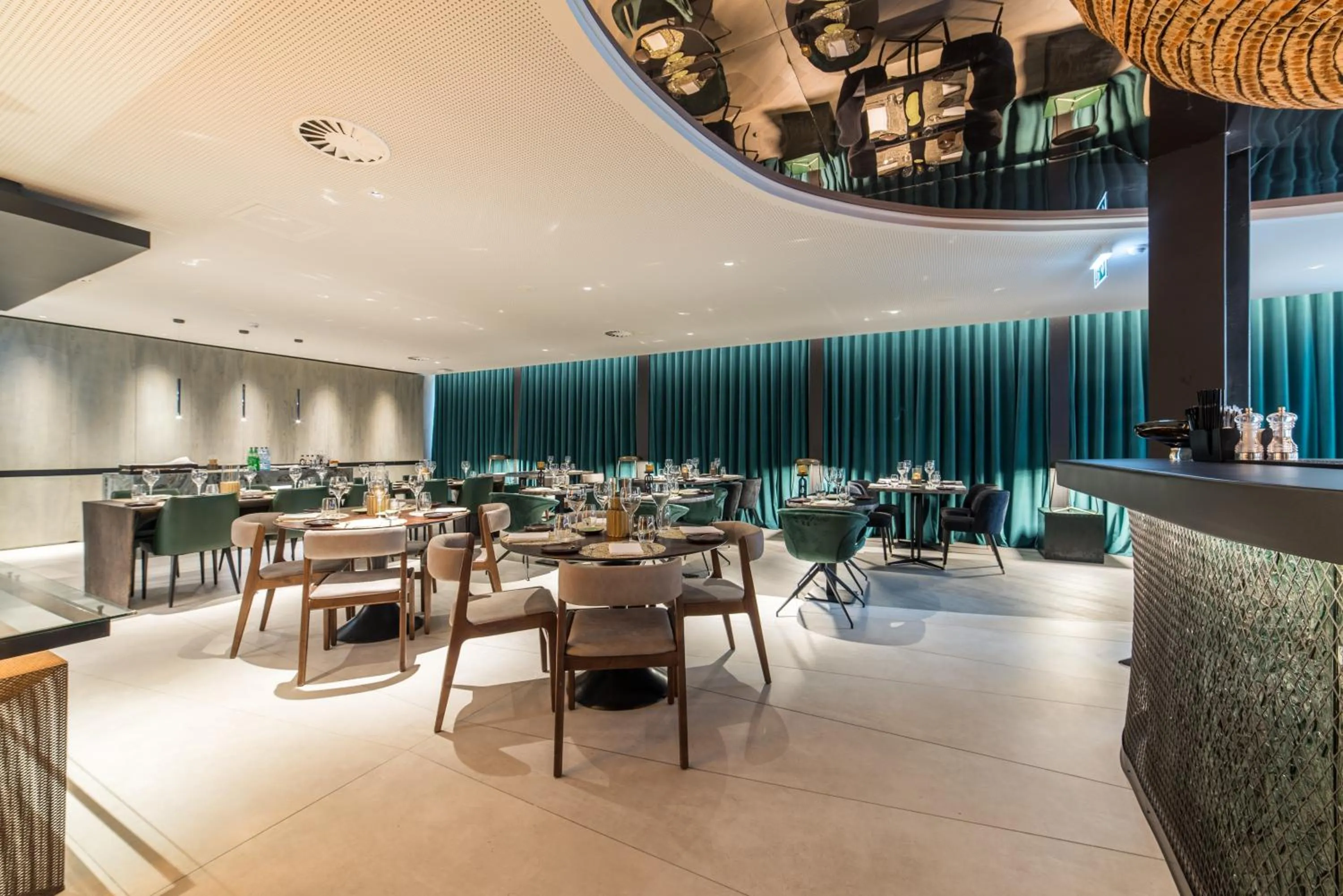 Porto Royal Bridges Hotel