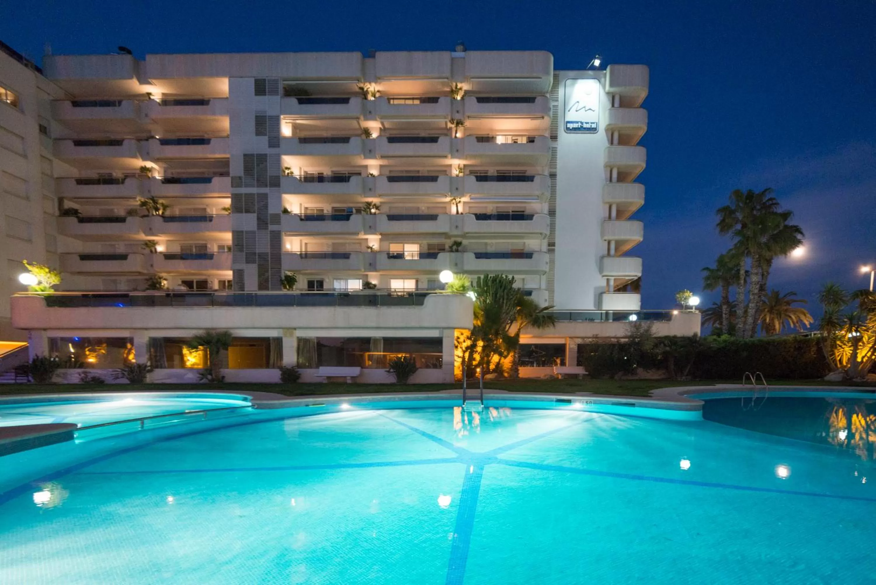 Swimming pool in Mediterraneo Sitges