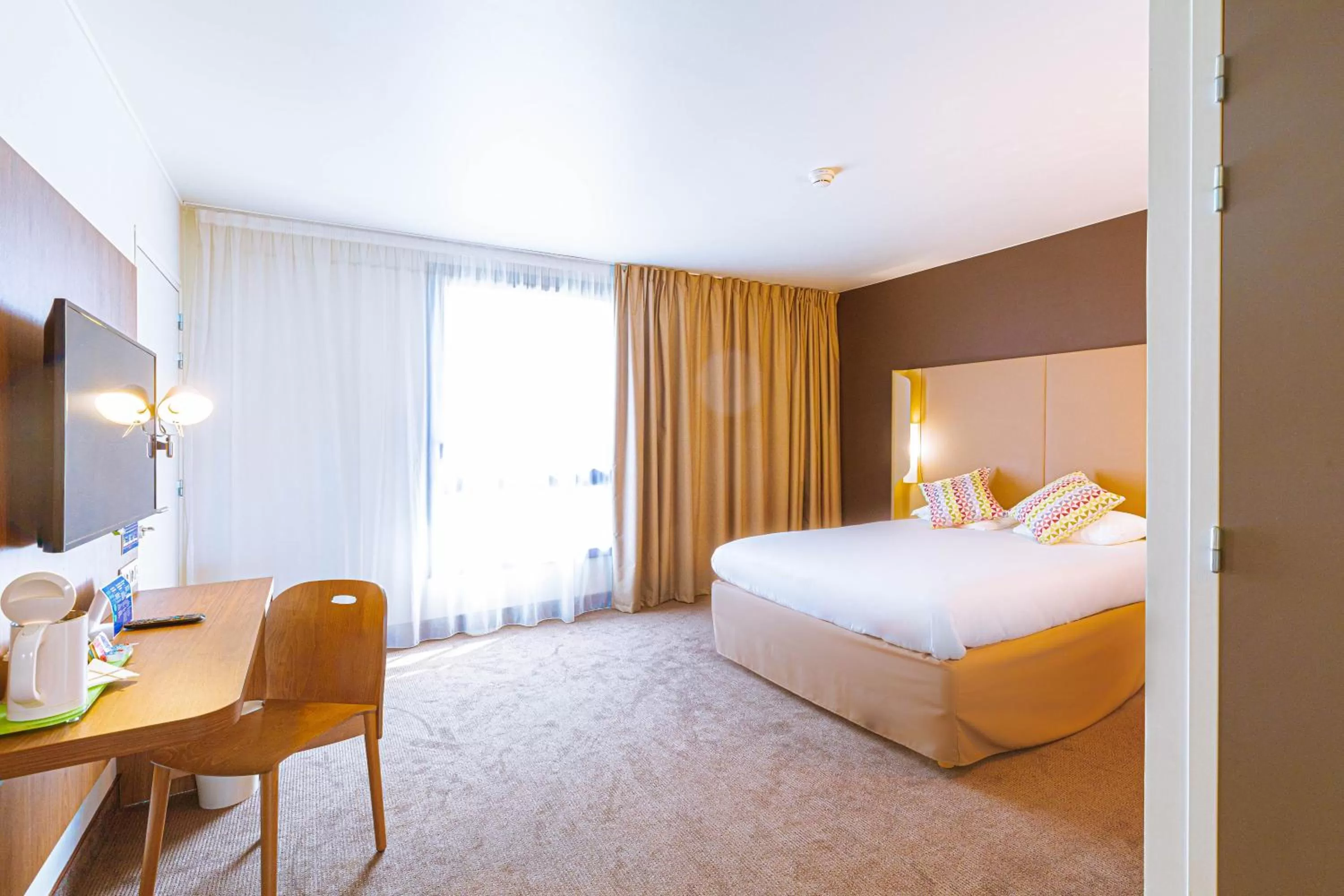 Superior Double Room in Campanile Rungis - Orly