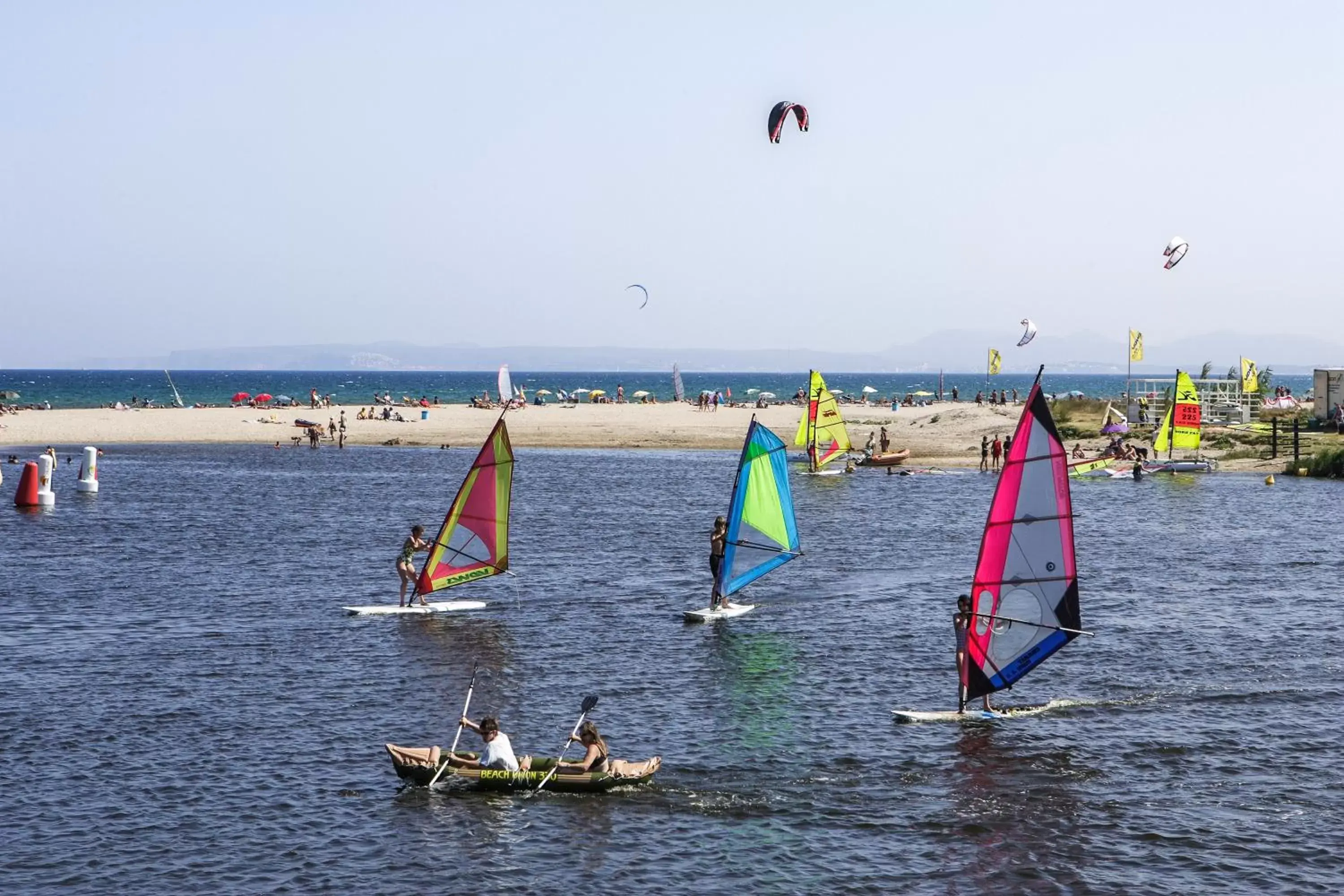 Natural landscape, Windsurfing in Ampuria Inn