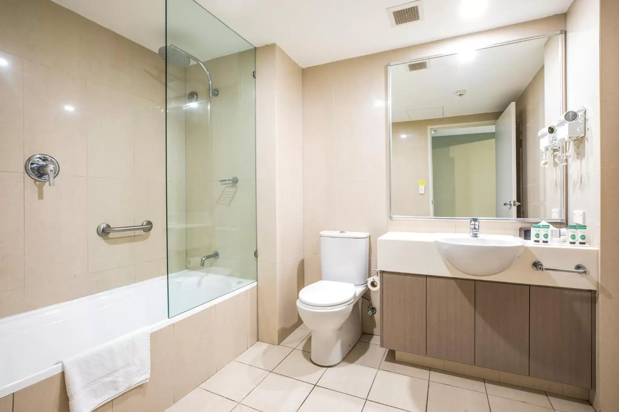 Bathroom in Narrabeen Sands Hotel by Nightcap Plus