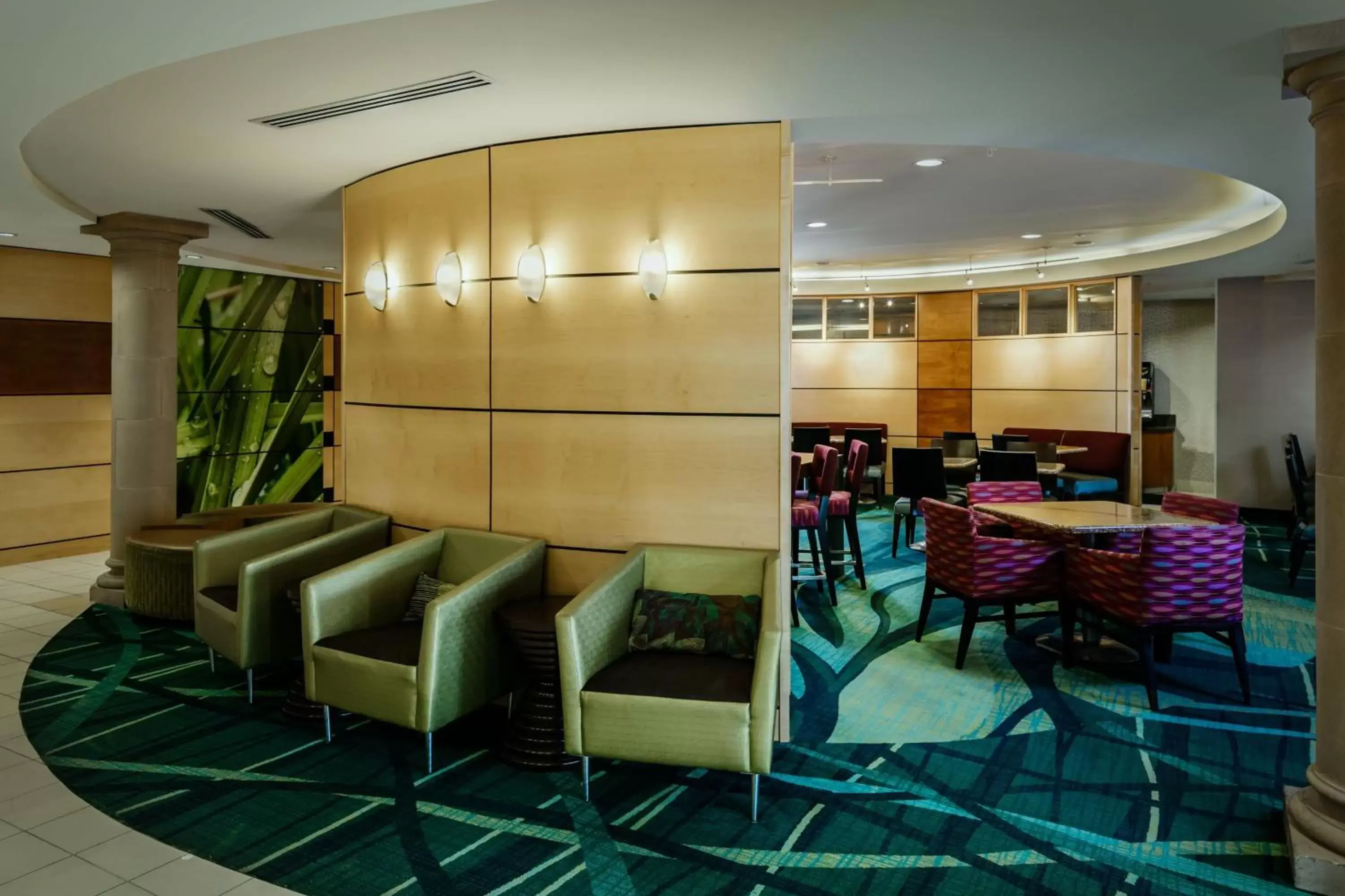 Lobby or reception, Lounge/Bar in SpringHill Suites by Marriott Medford