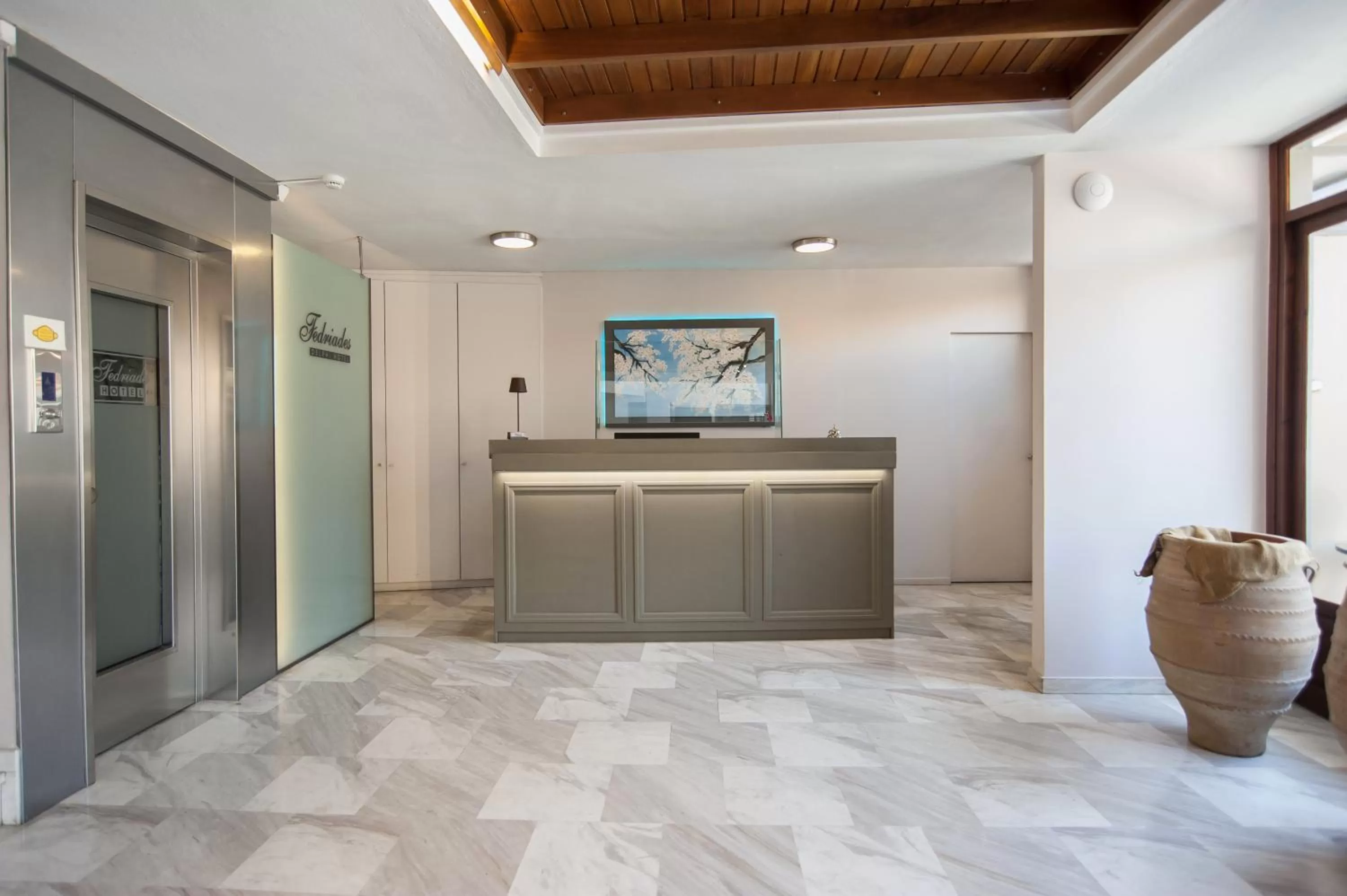 Property building in Fedriades Delphi Hotel