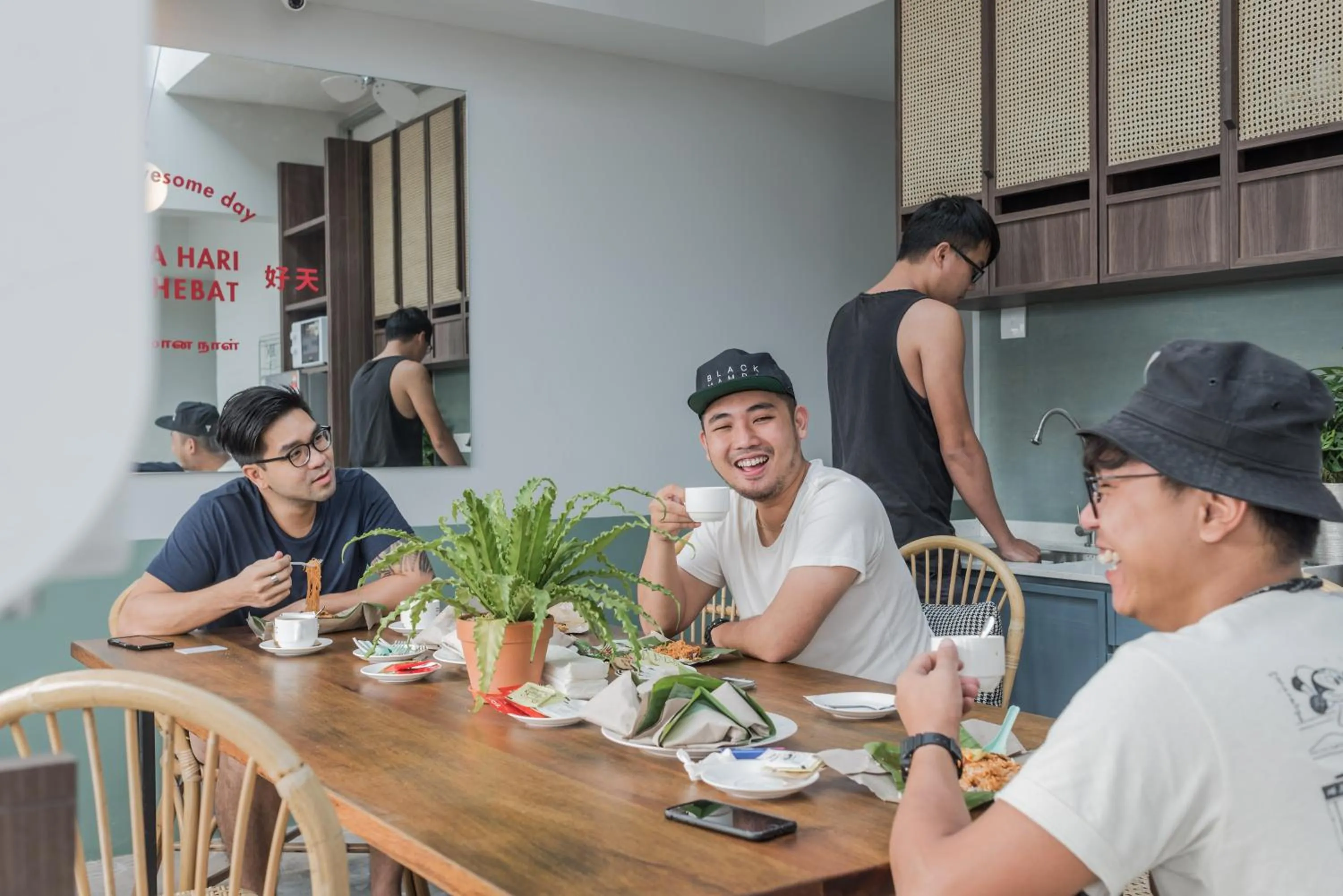 Dining area in Bunk & Bilik Hotel Jalan Ipoh