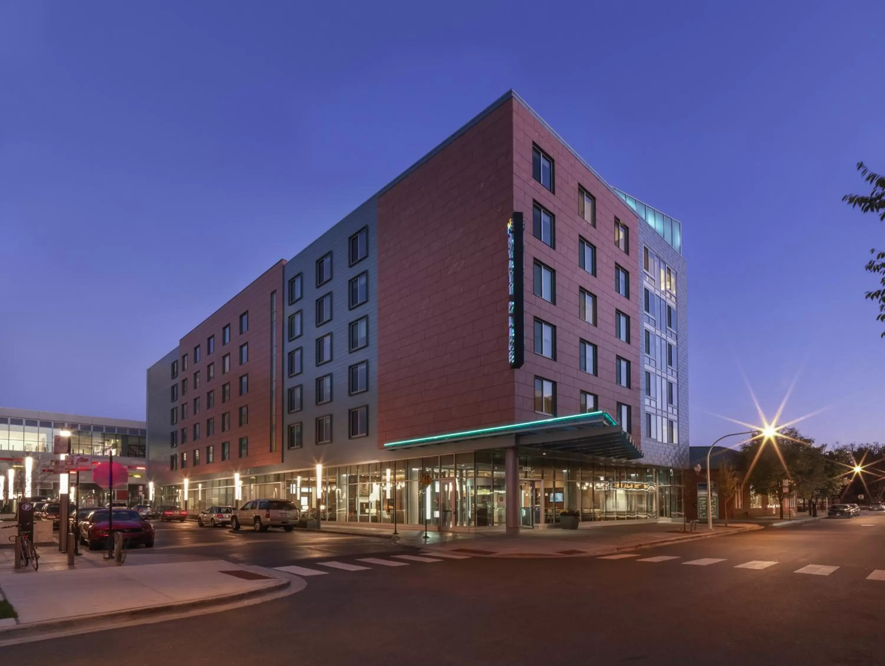 Property Building in Hyatt Place Chicago-South/University Medical Center